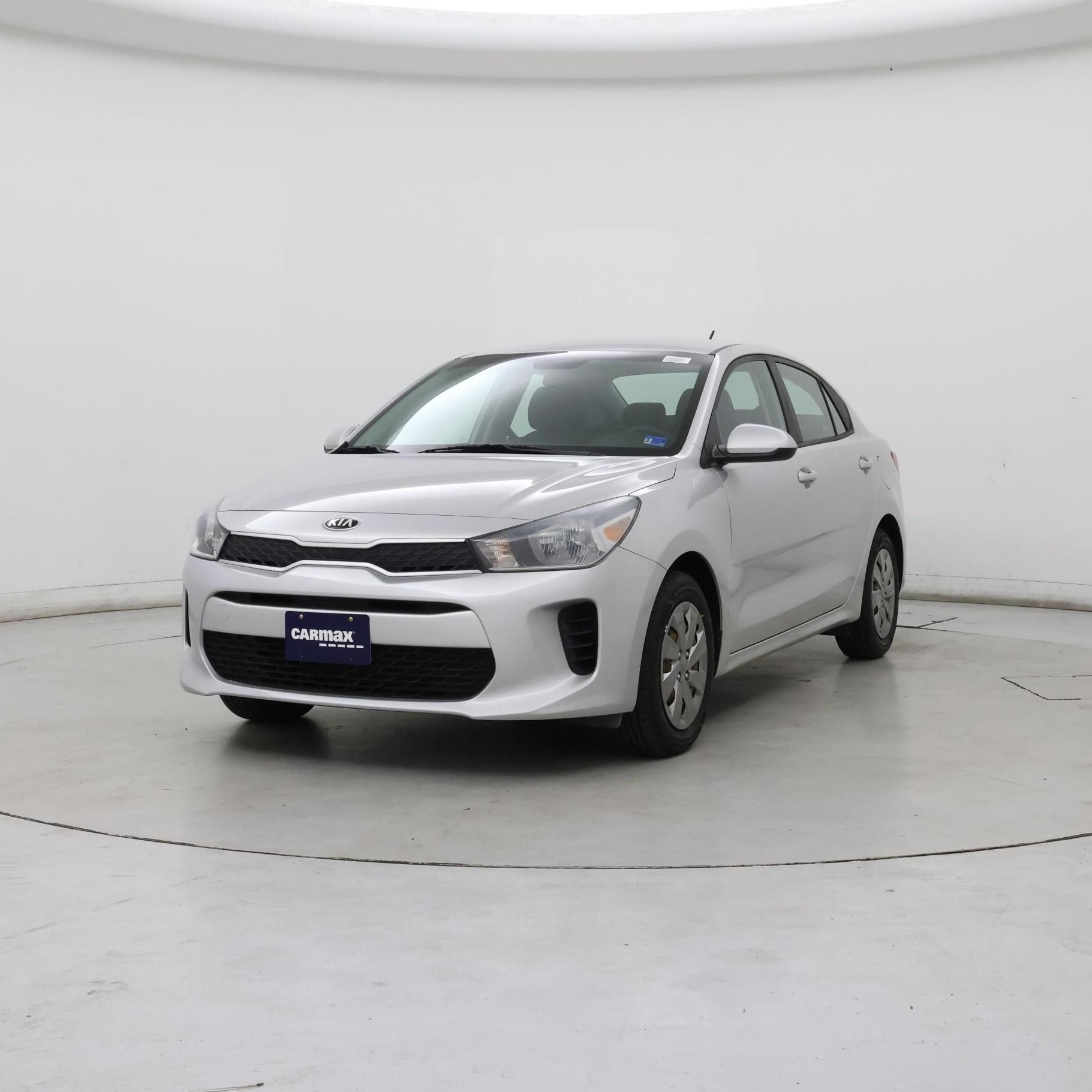 Thumbnail: 2019 Kia Rio - 4