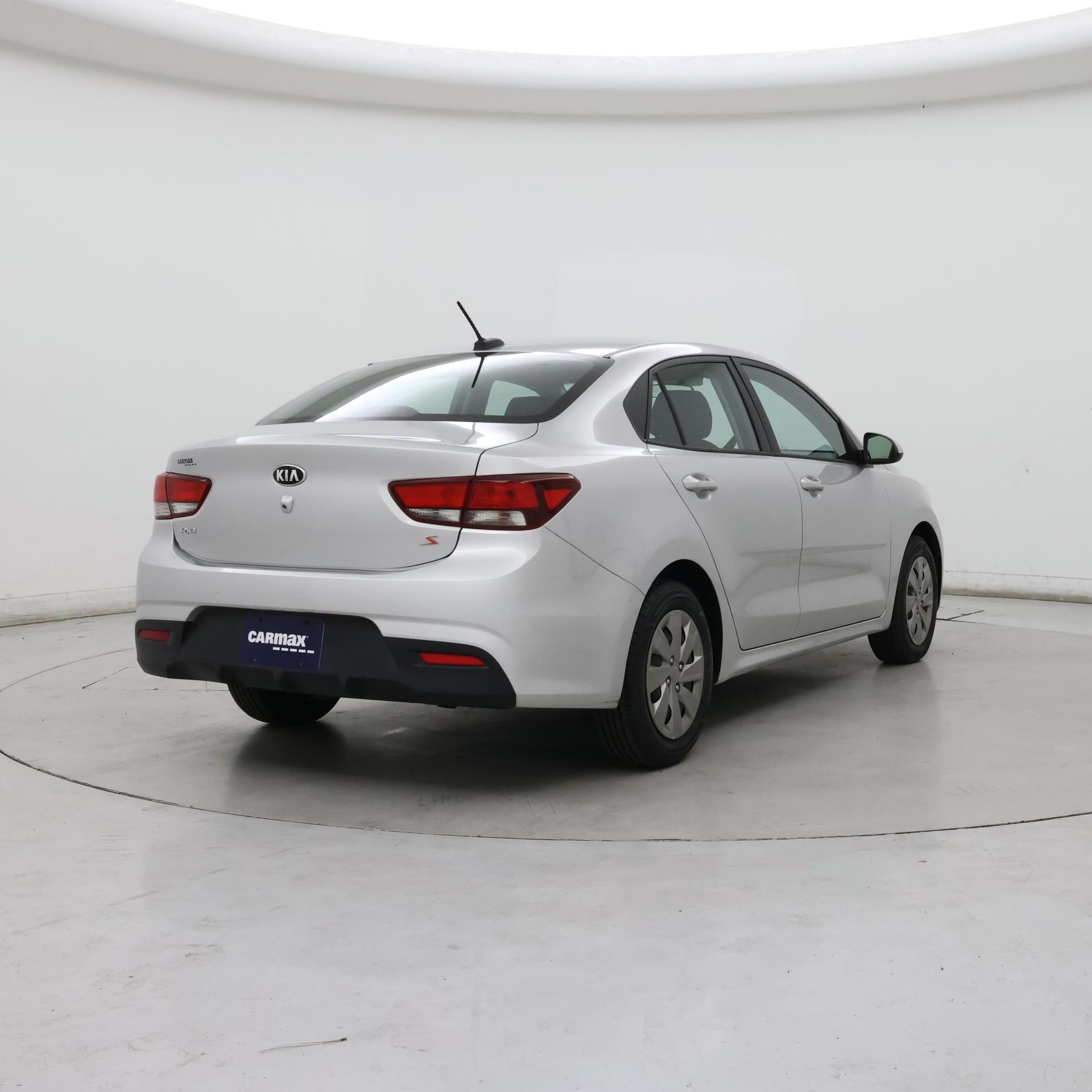 Thumbnail: 2019 Kia Rio - 8