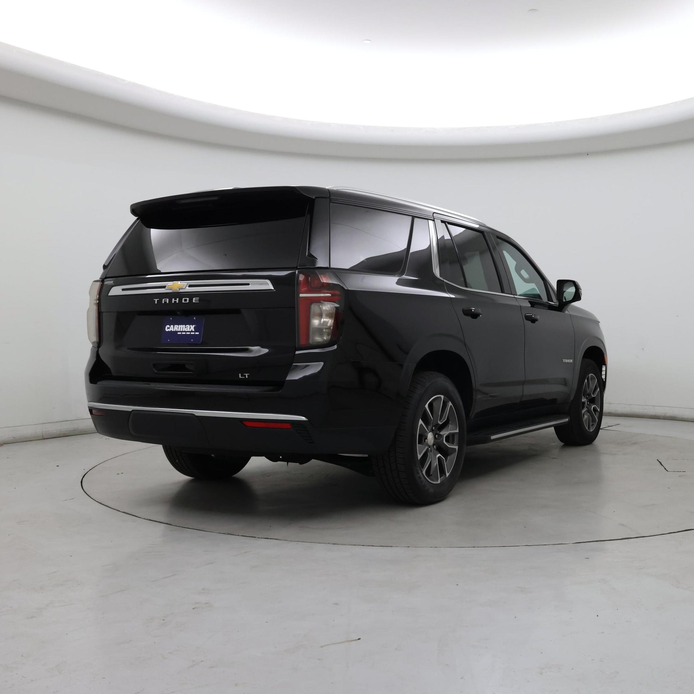 Thumbnail: 2023 Chevrolet Tahoe - 8