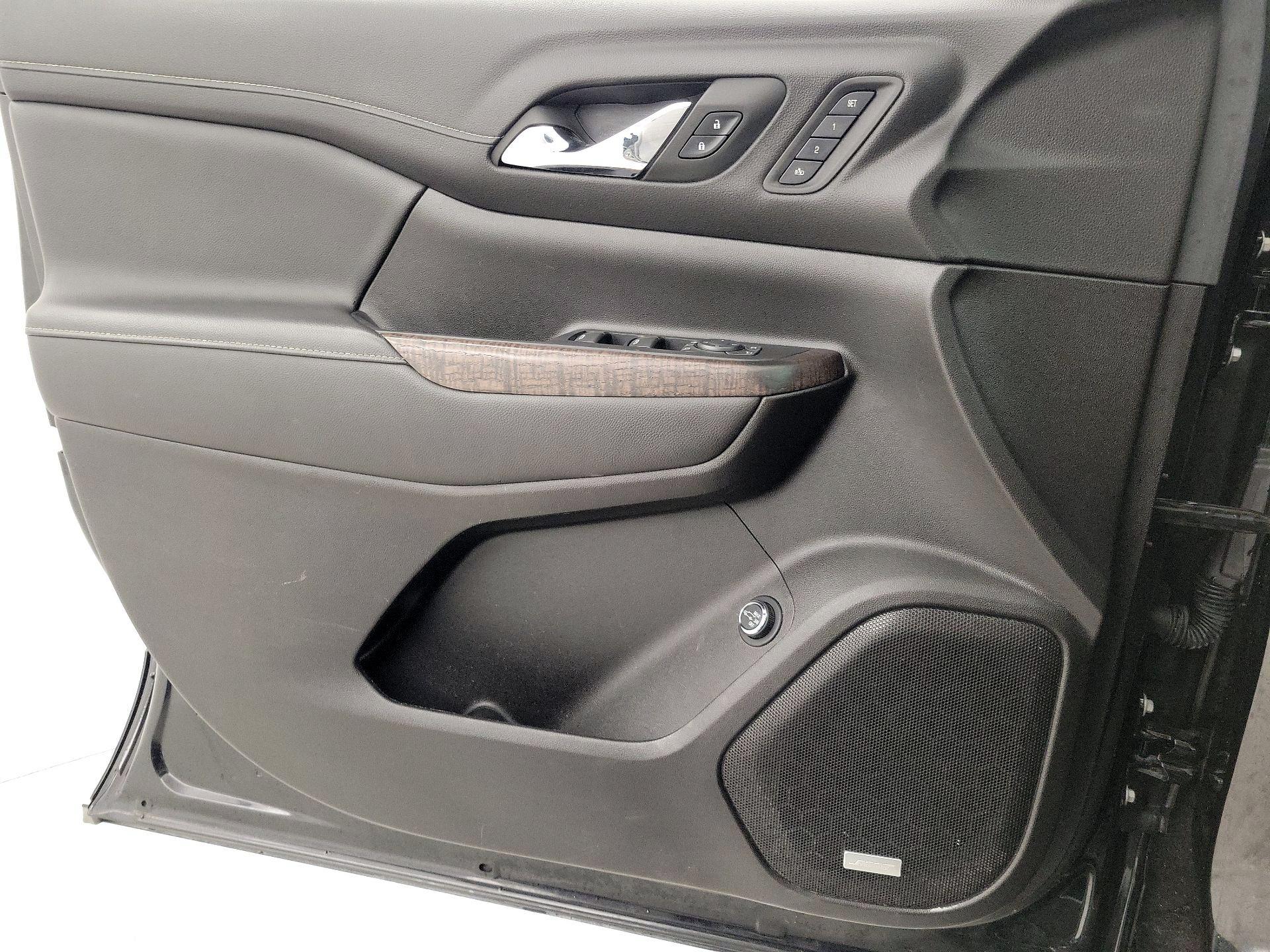 Thumbnail: 2023 GMC Acadia - 12