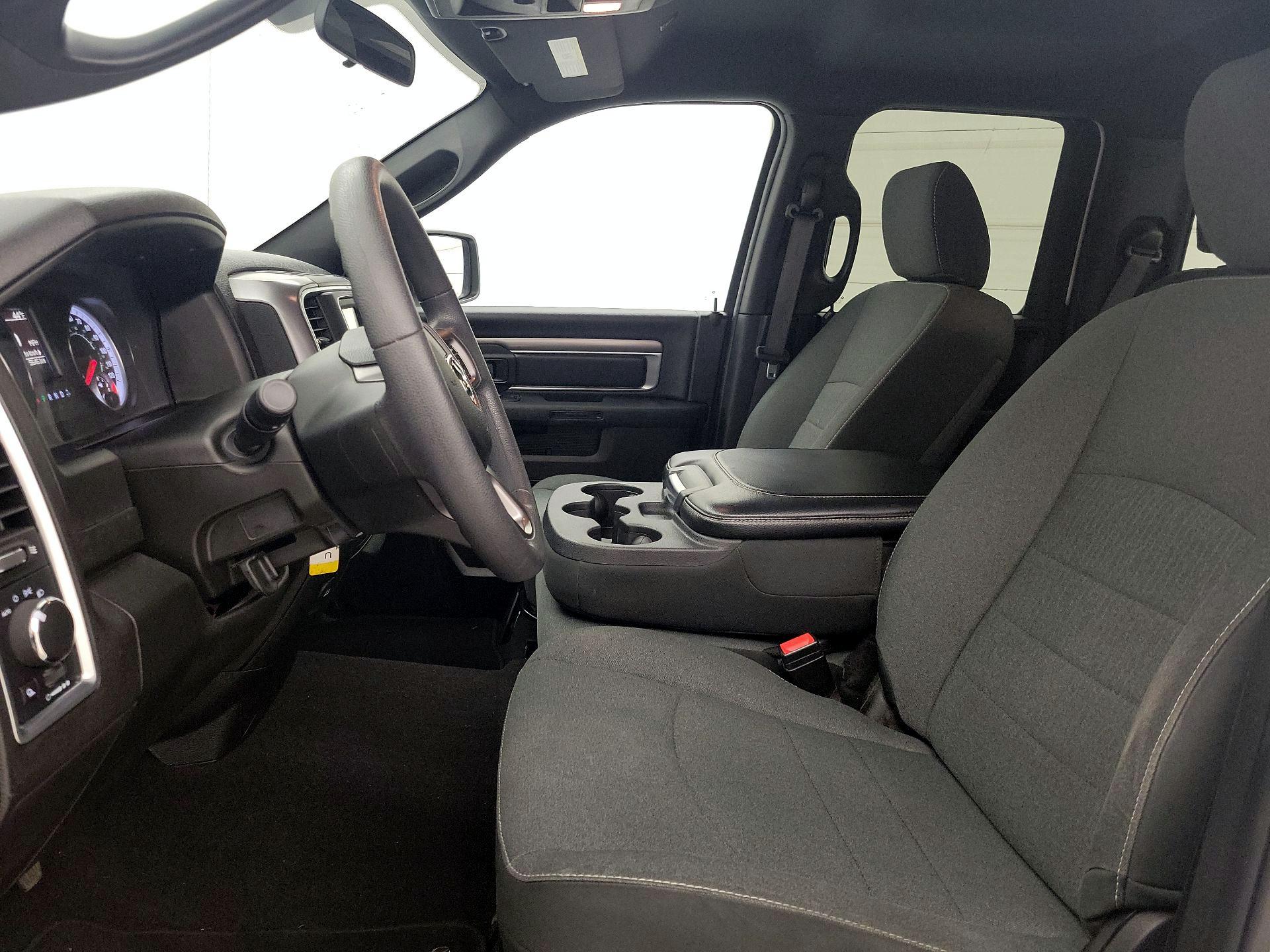 Thumbnail: 2022 RAM 1500 Classic - 11