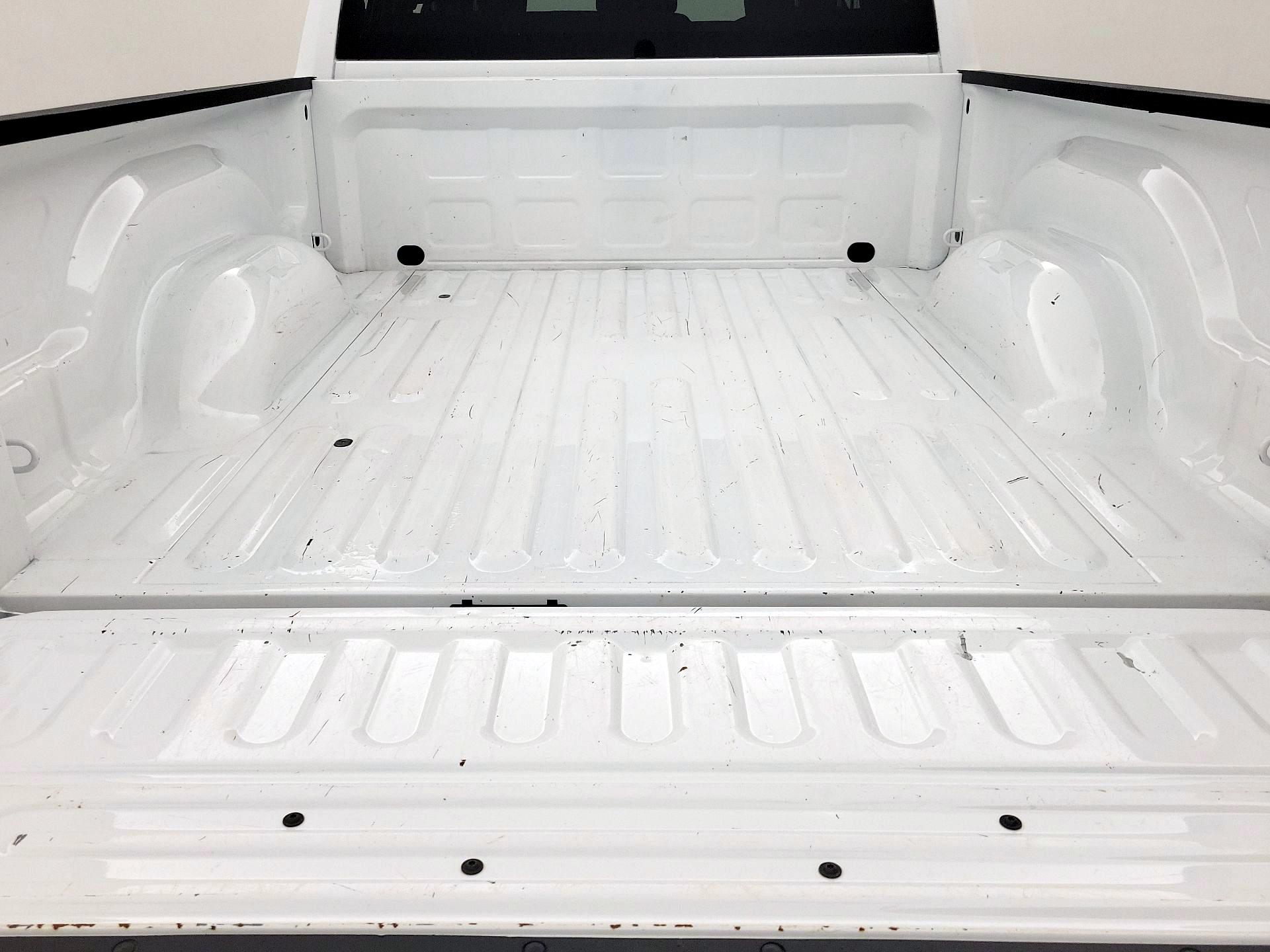 Thumbnail: 2022 RAM 1500 Classic - 20