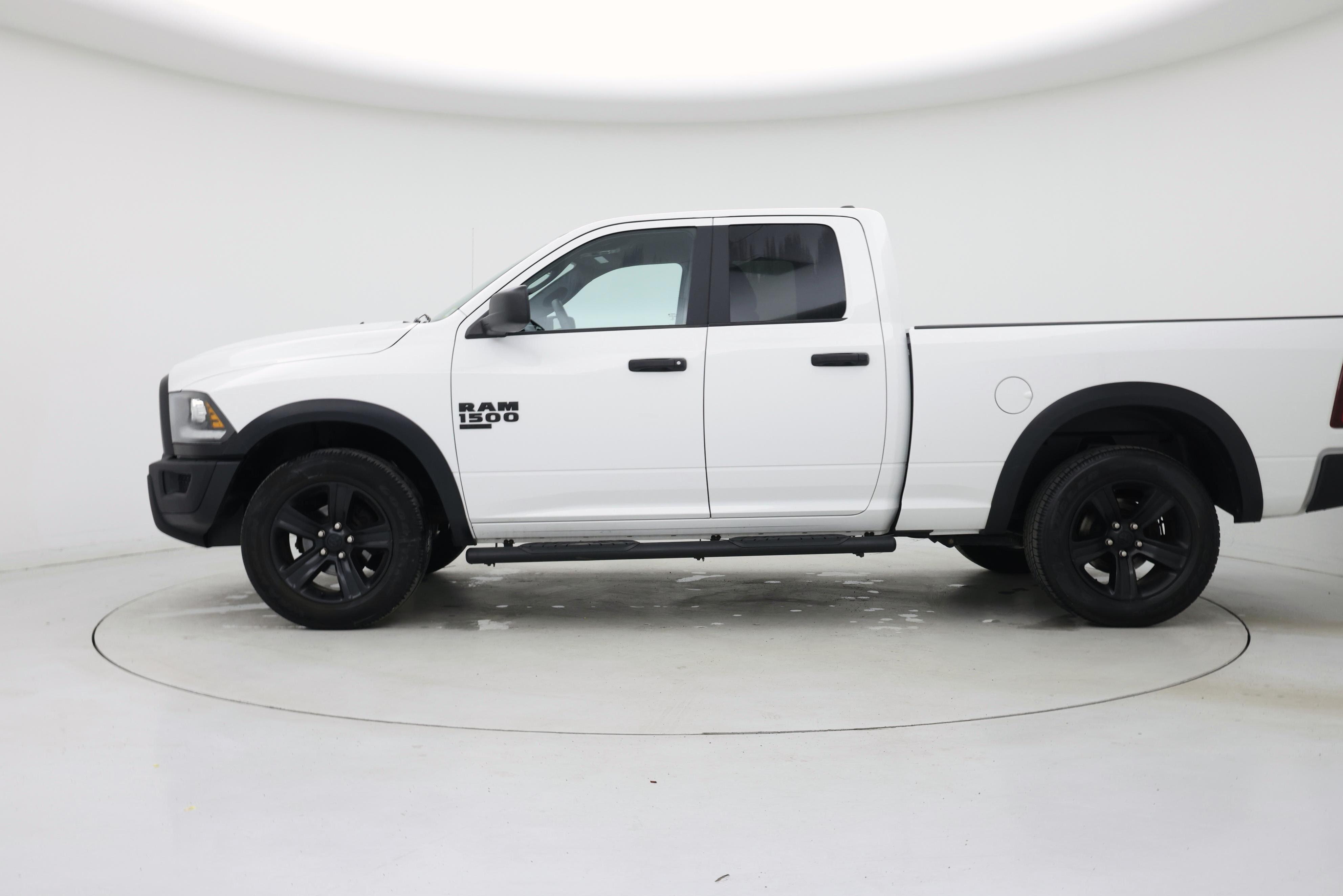 Thumbnail: 2022 RAM 1500 Classic - 3