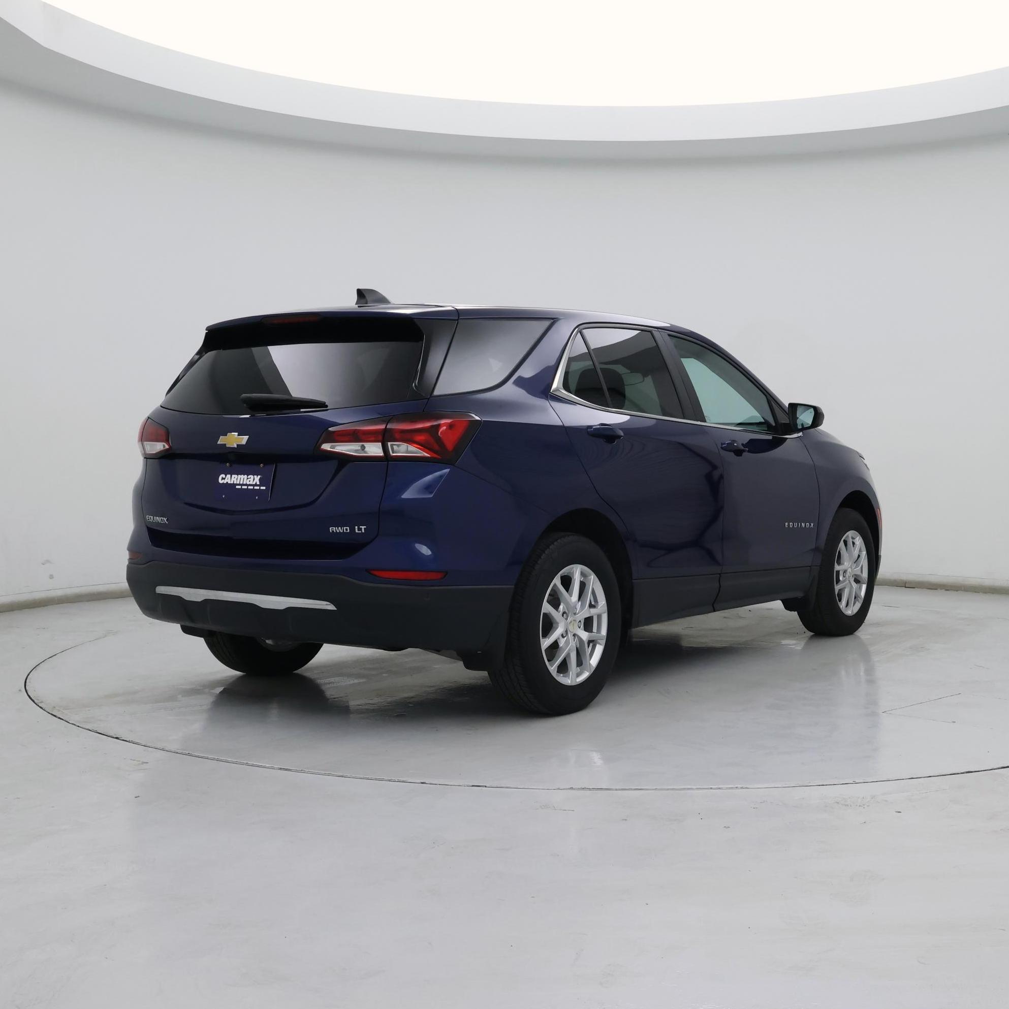 Thumbnail: 2022 Chevrolet Equinox - 8
