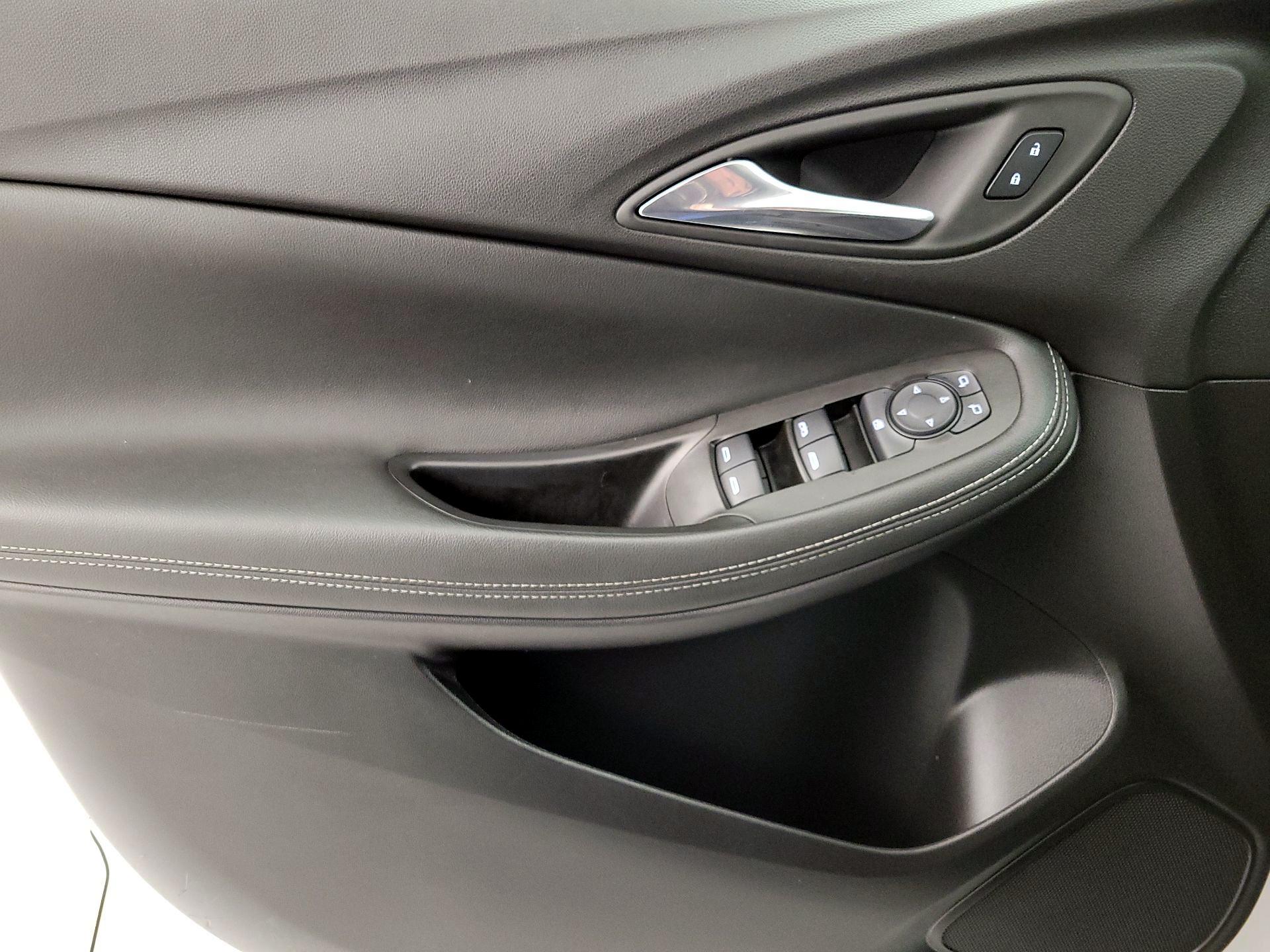 Thumbnail: 2023 Buick Encore GX - 12