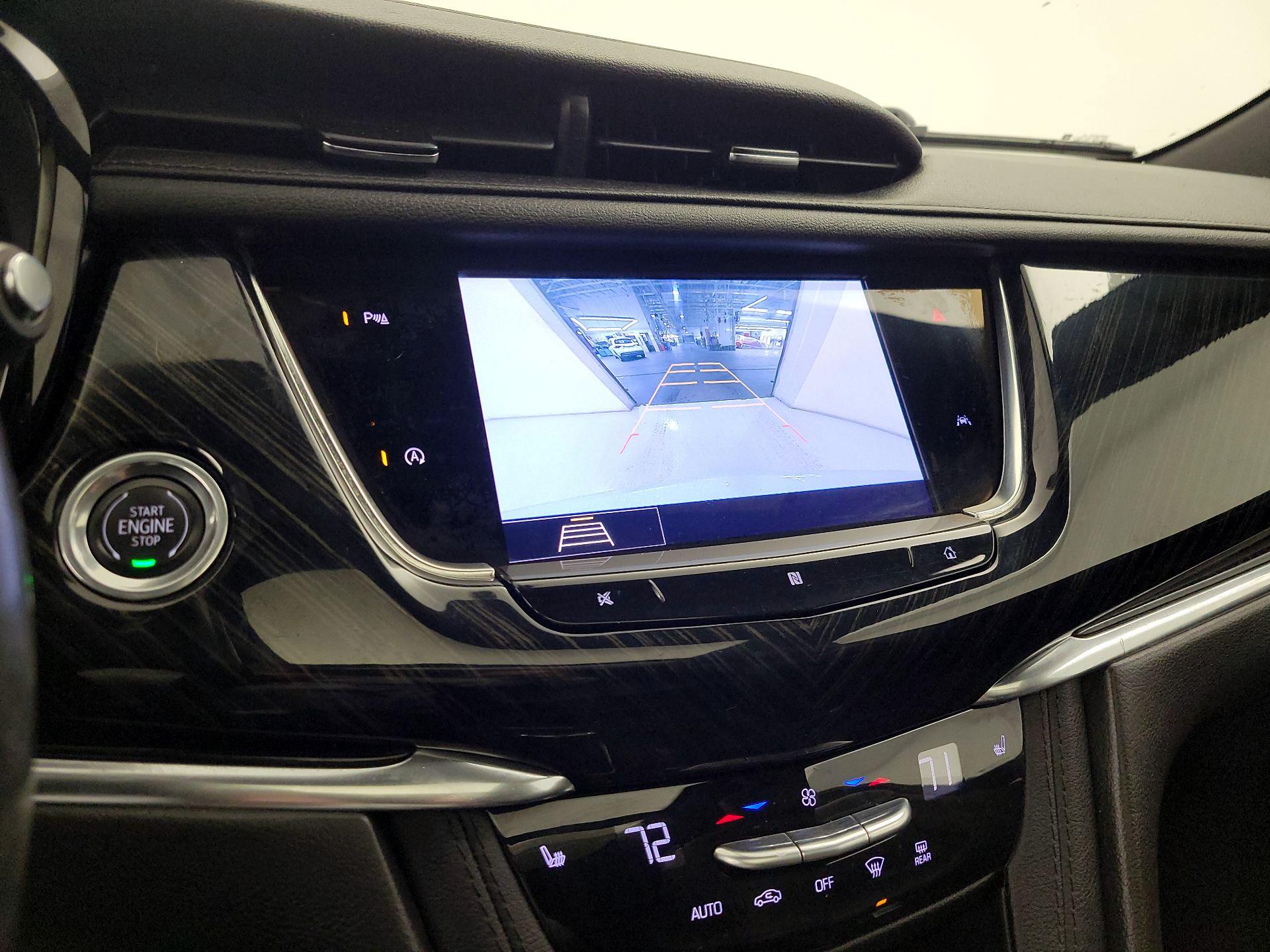 Thumbnail: 2020 Cadillac XT6 - 15