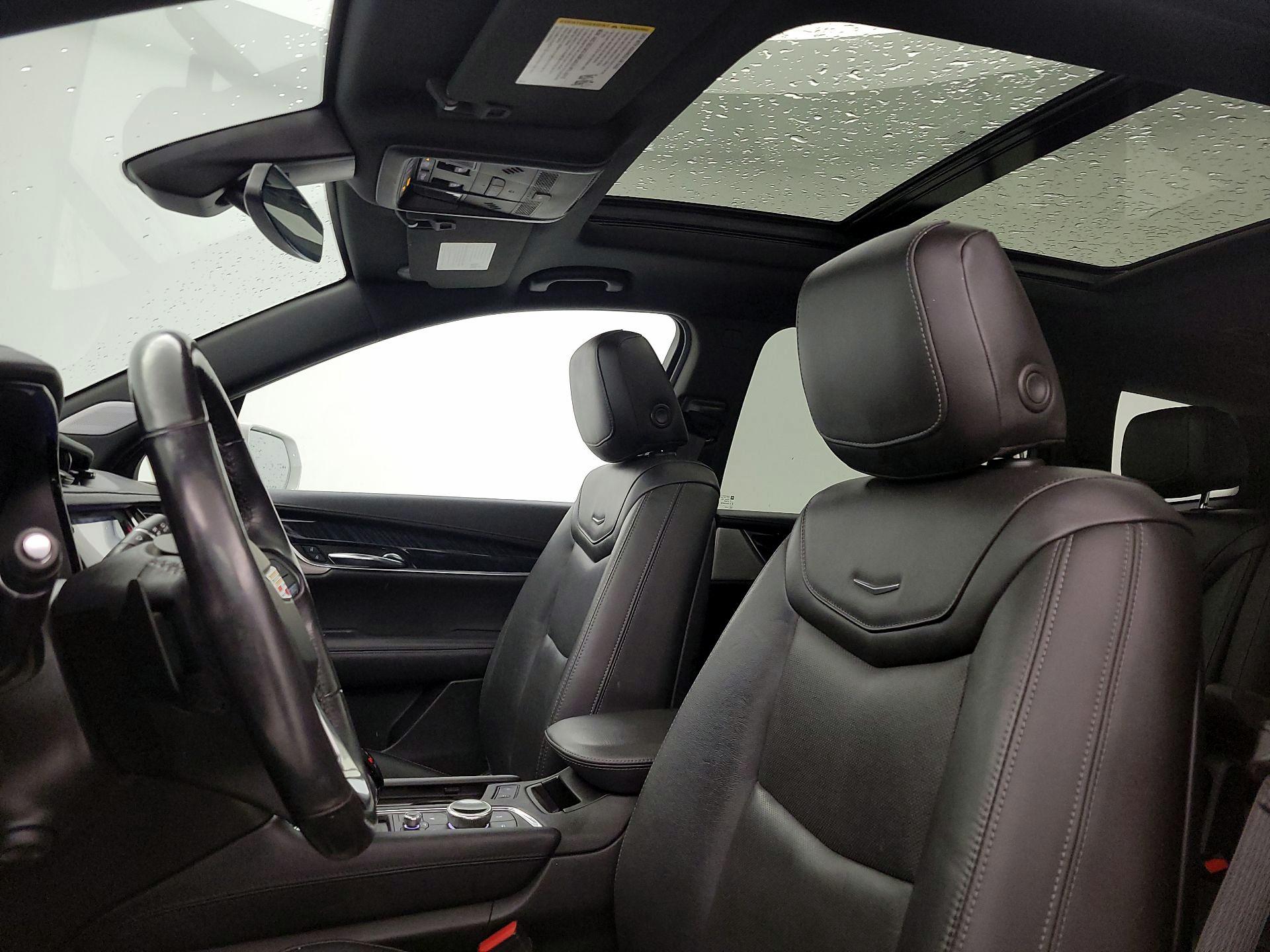 Thumbnail: 2020 Cadillac XT6 - 20