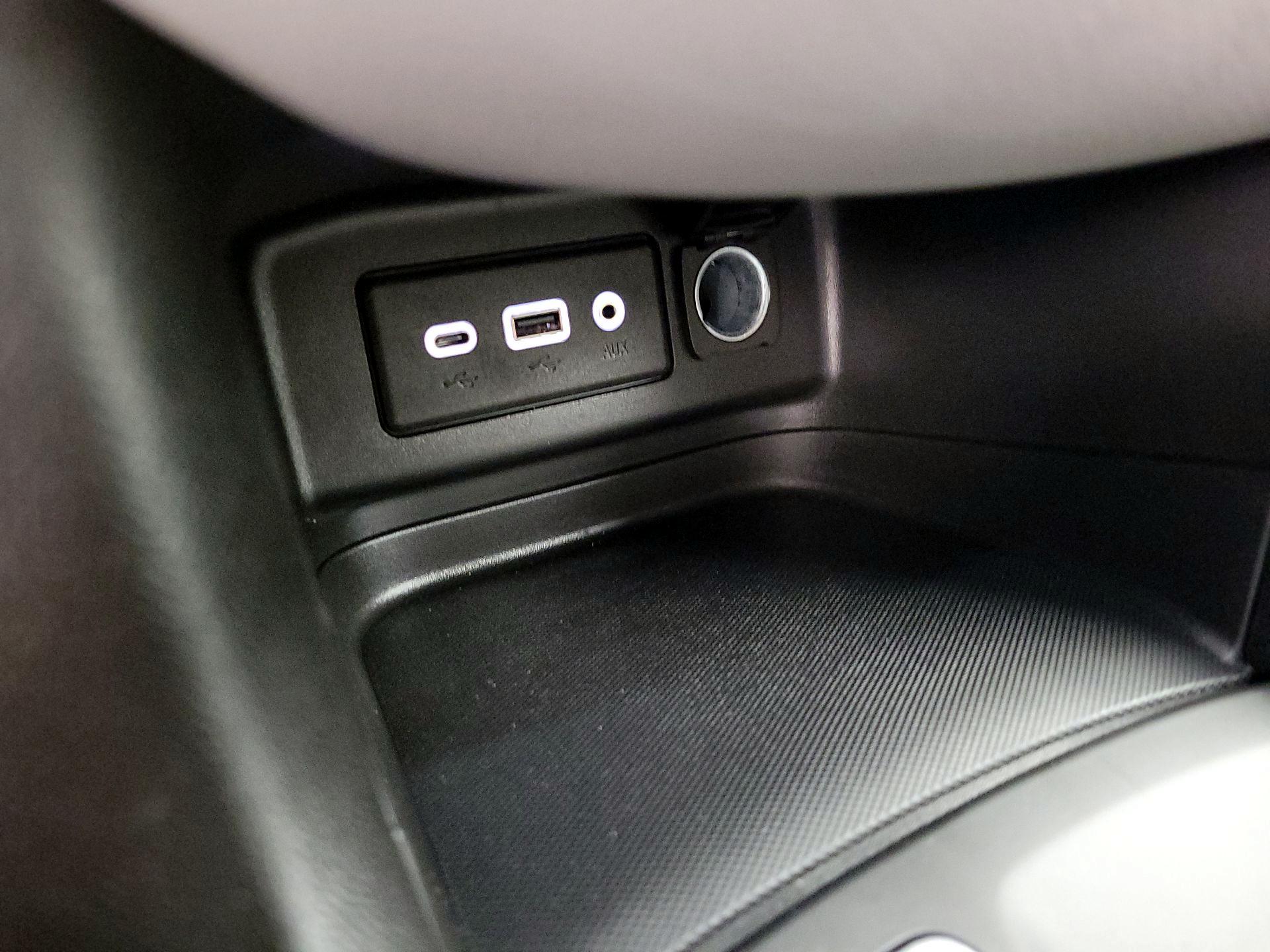 Thumbnail: 2023 Chevrolet Equinox - 19