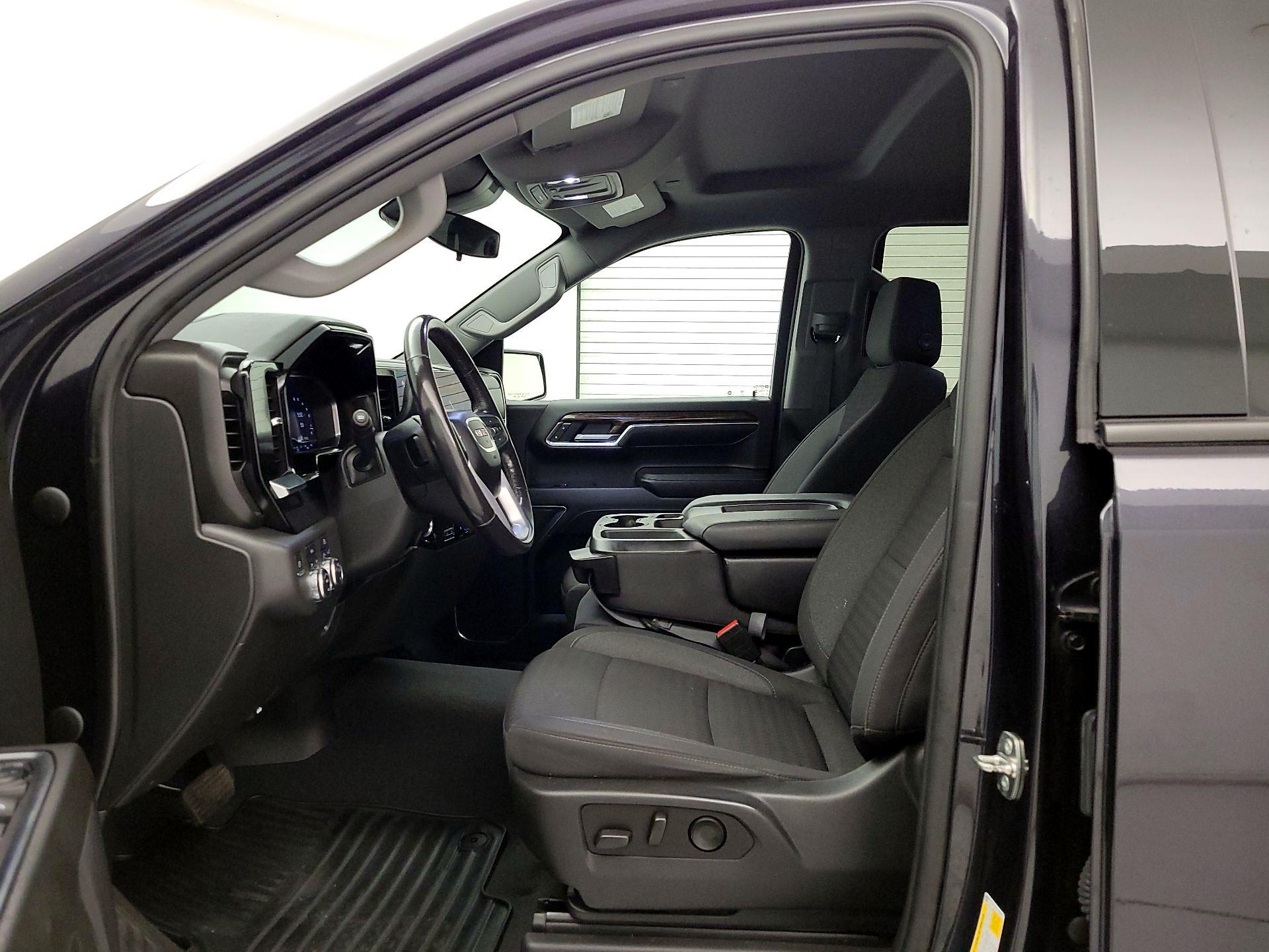 Thumbnail: 2022 GMC Sierra 1500 - 11