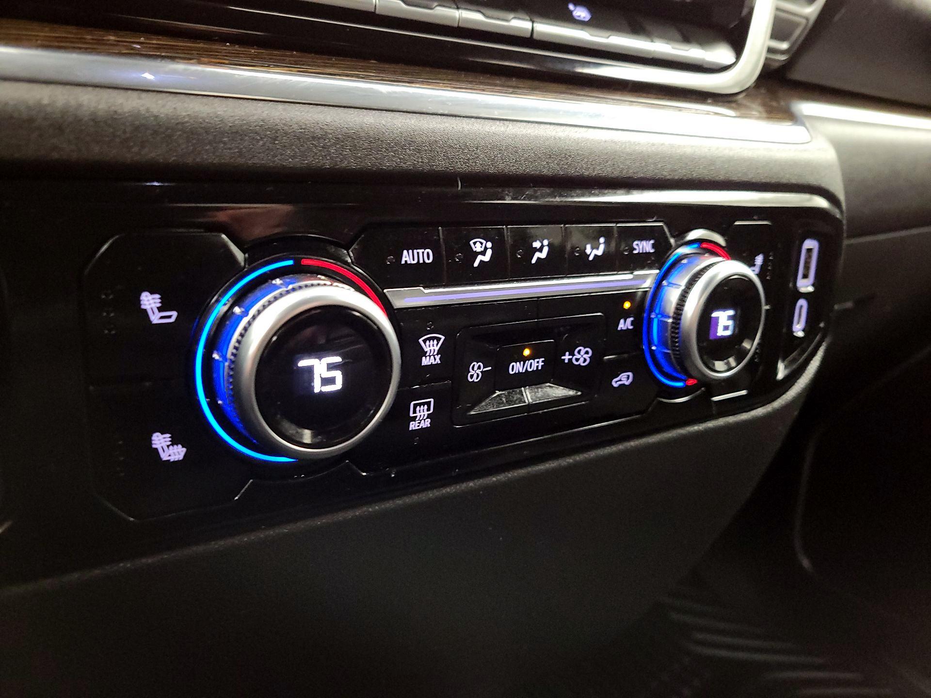 Thumbnail: 2022 GMC Sierra 1500 - 17