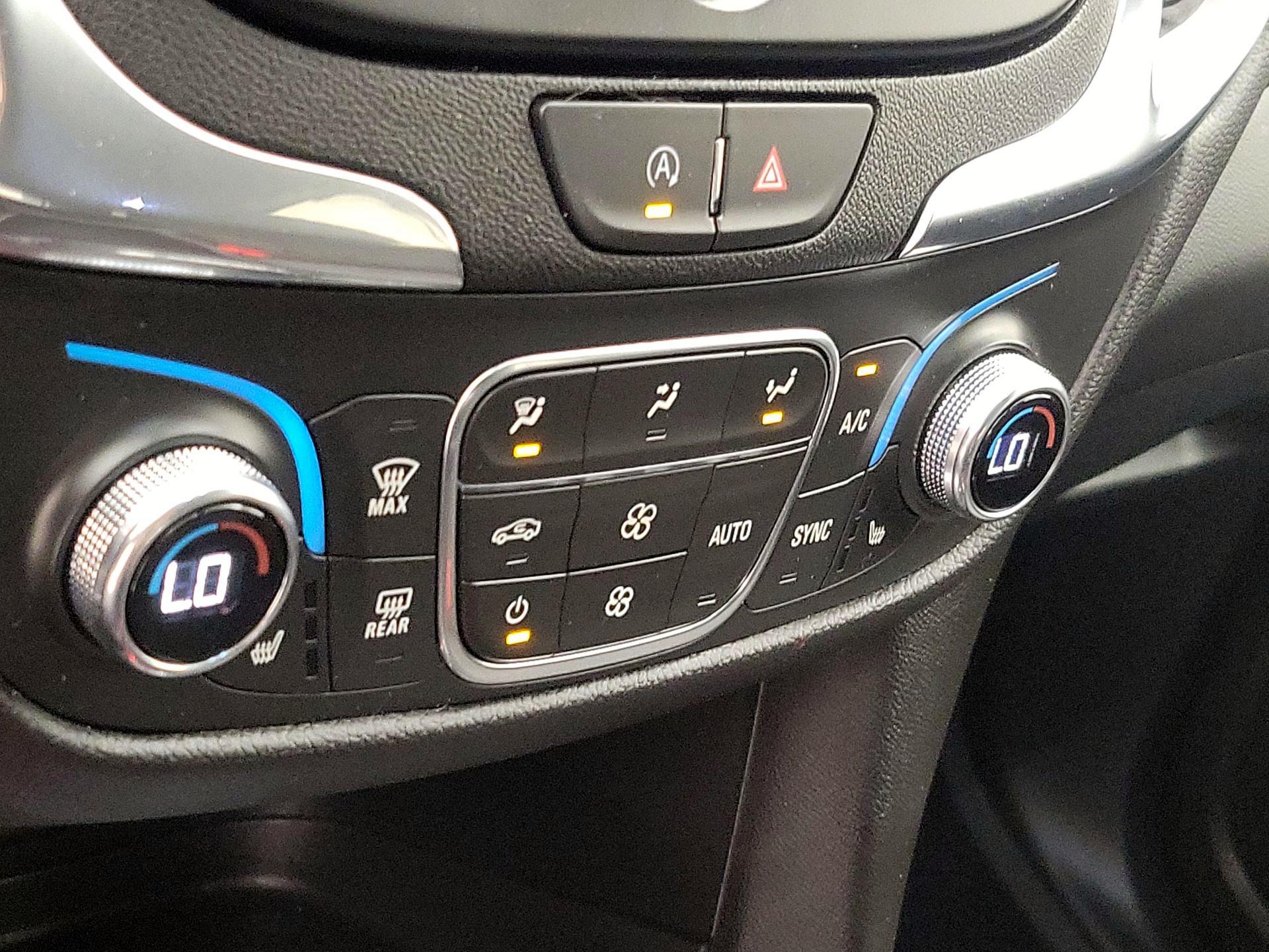 Thumbnail: 2024 Chevrolet Equinox - 16