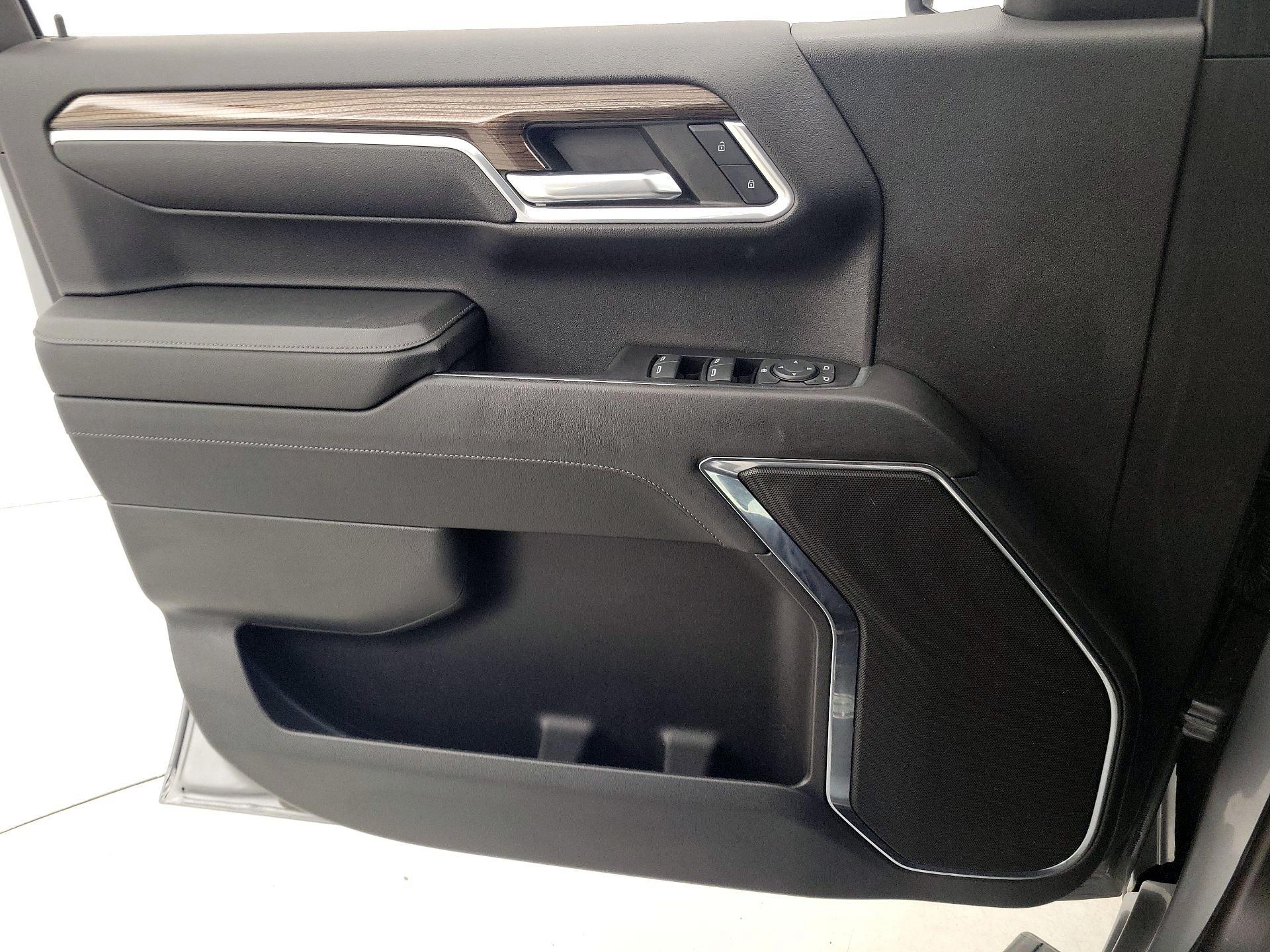 Thumbnail: 2023 Chevrolet Silverado 1500 - 12