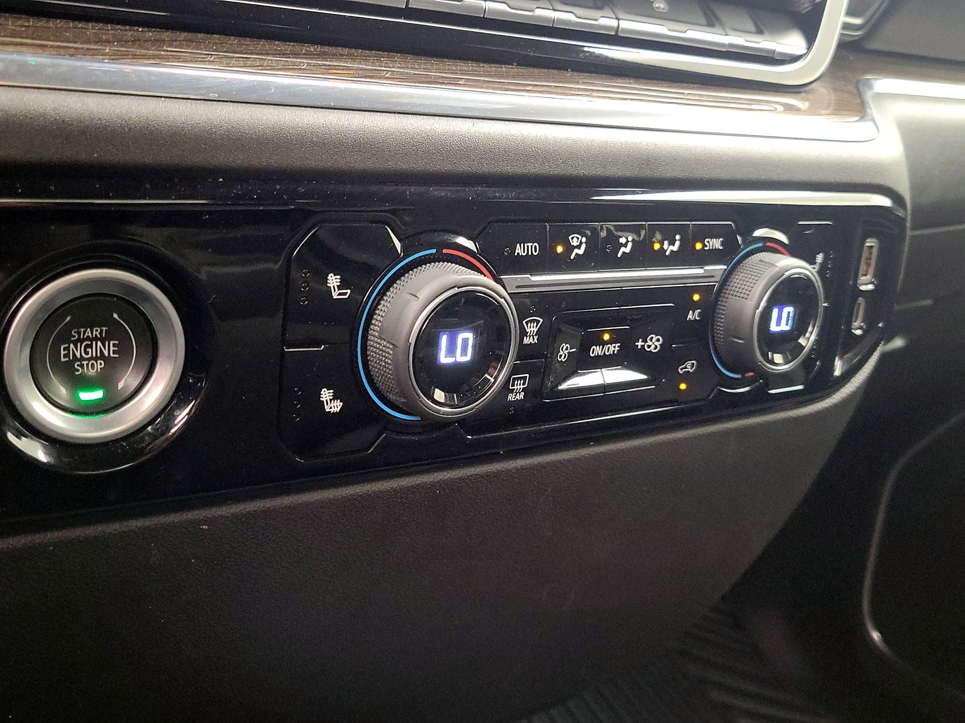 Thumbnail: 2023 Chevrolet Silverado 1500 - 16