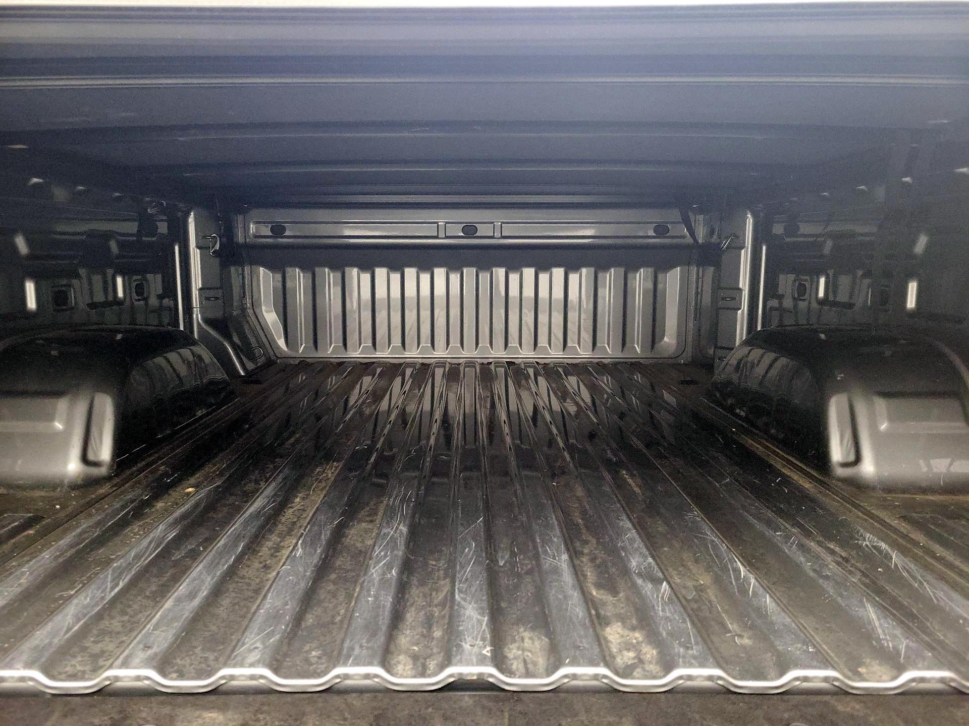 Thumbnail: 2023 Chevrolet Silverado 1500 - 20