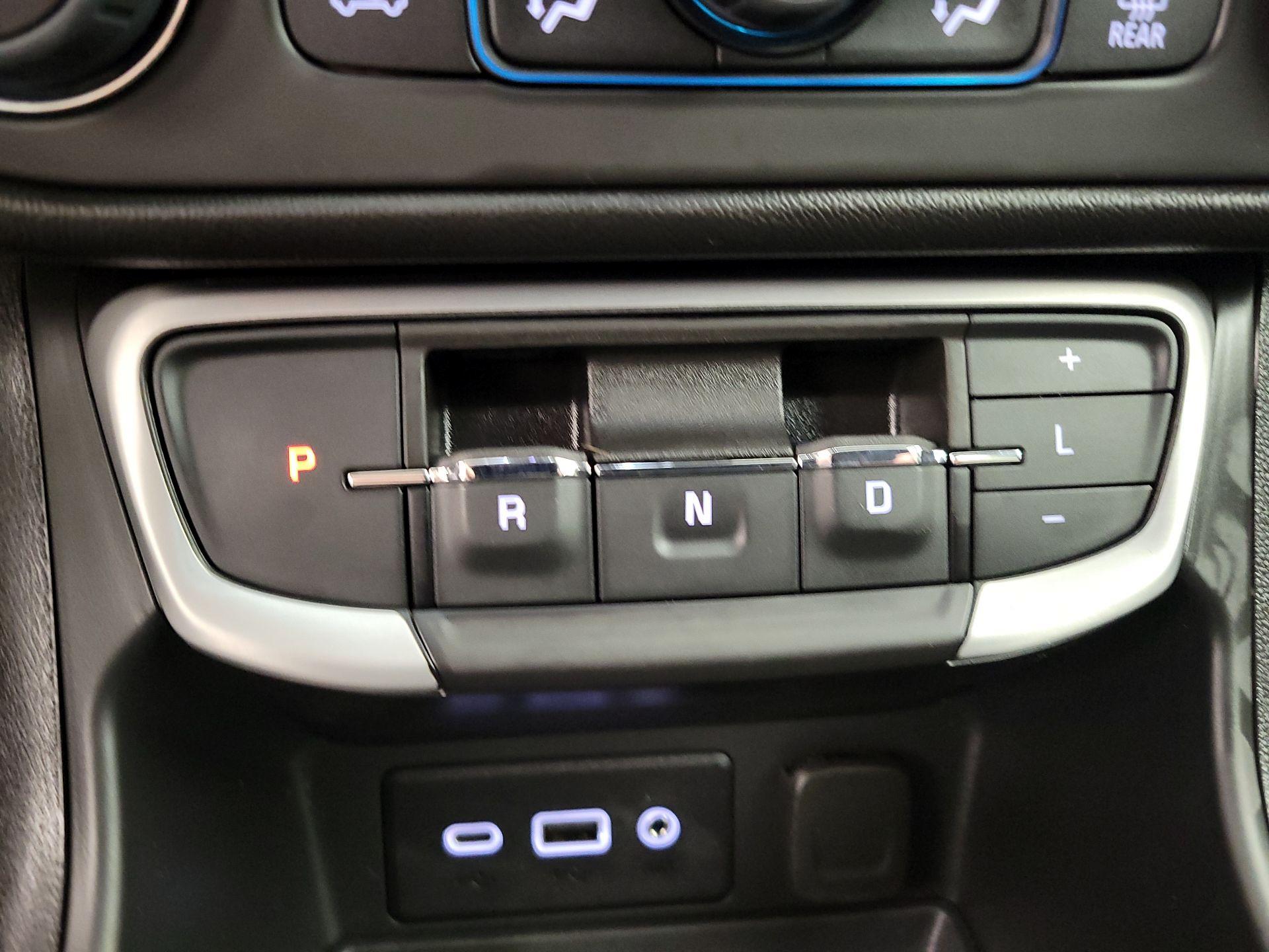 Thumbnail: 2023 GMC Terrain - 18