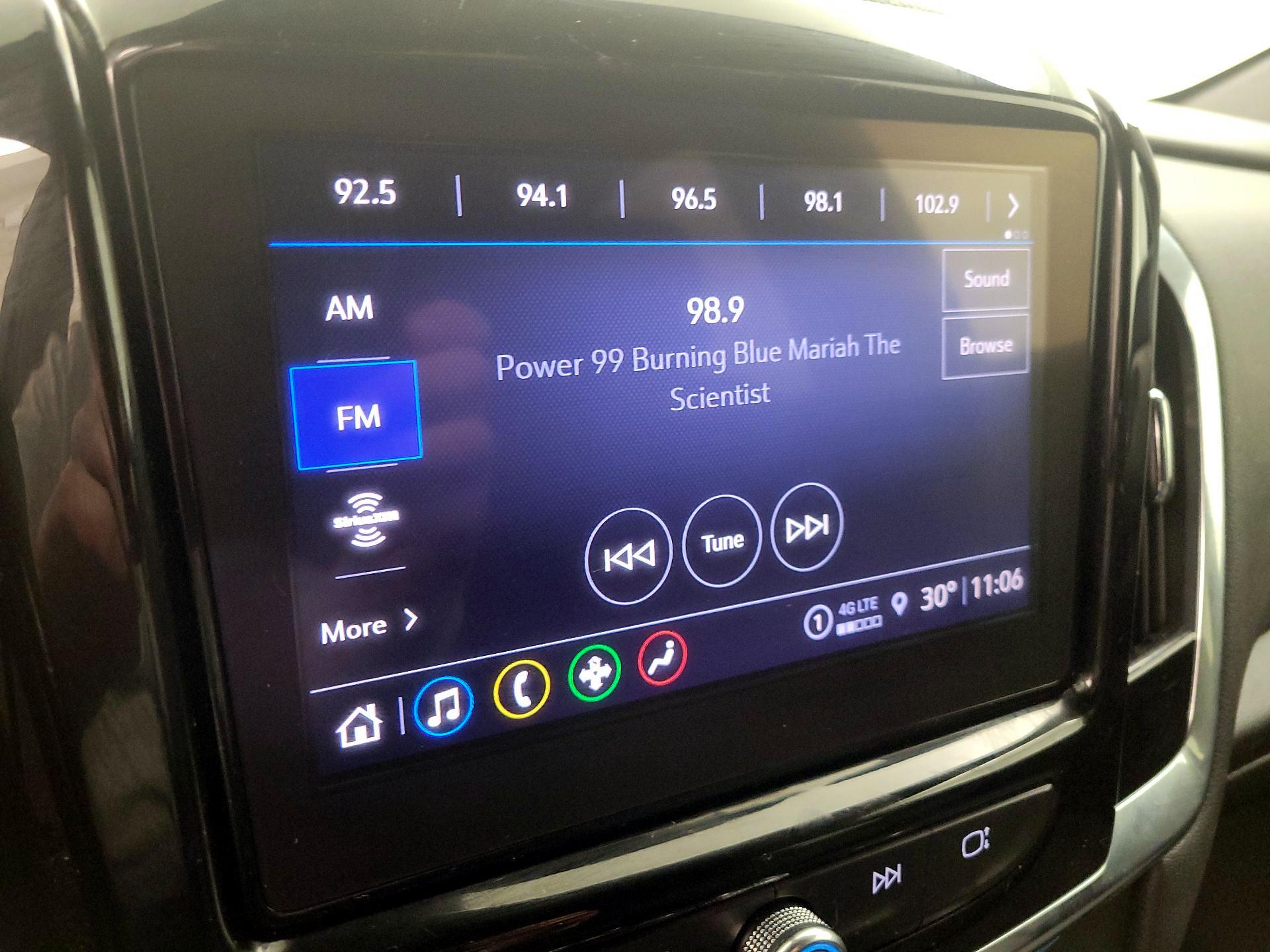 Thumbnail: 2023 Chevrolet Traverse - 16