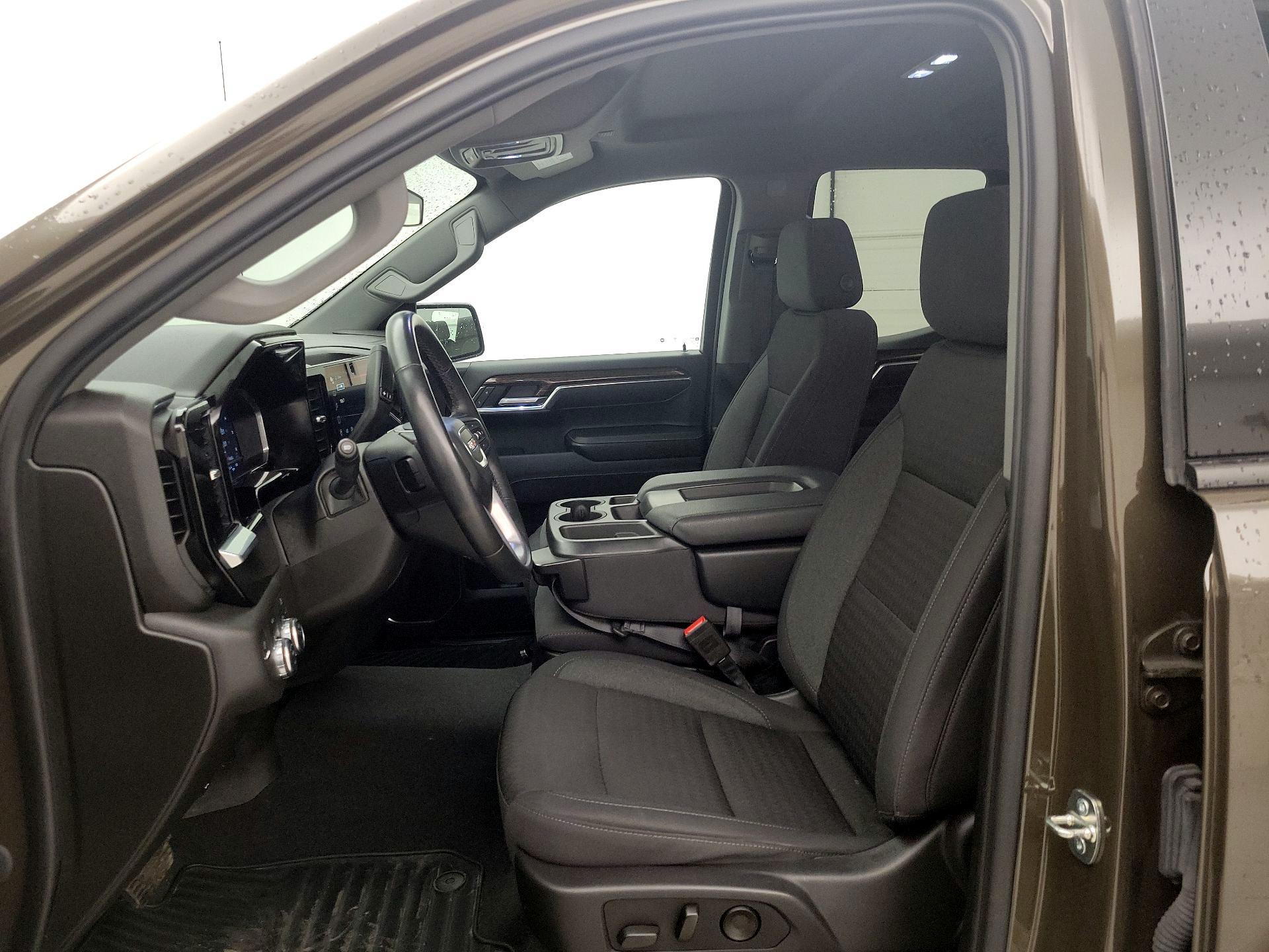 Thumbnail: 2023 GMC Sierra 1500 - 11