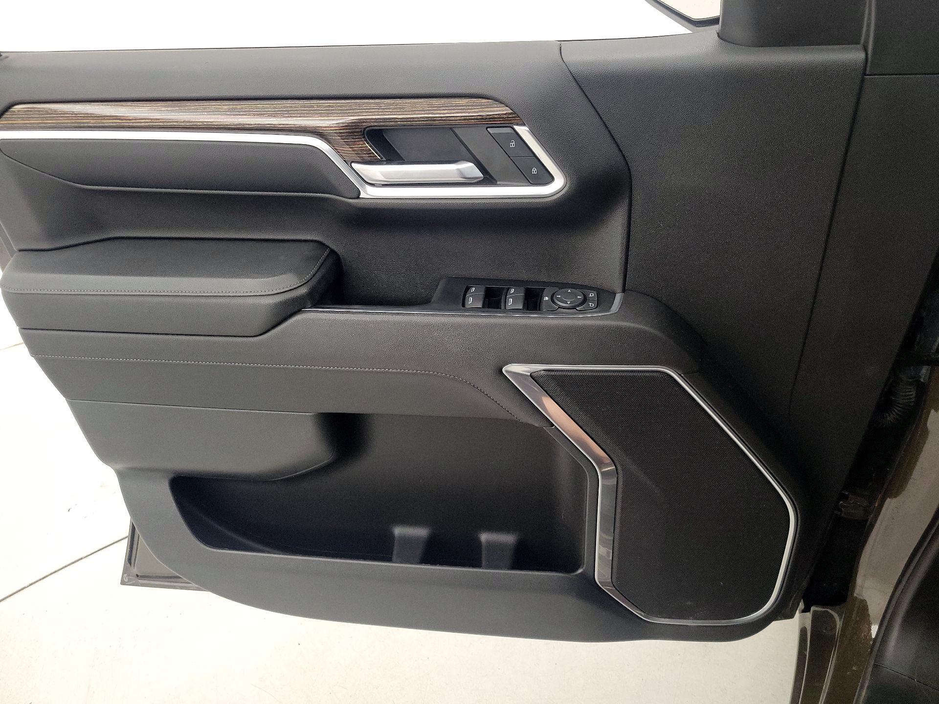 Thumbnail: 2023 GMC Sierra 1500 - 12