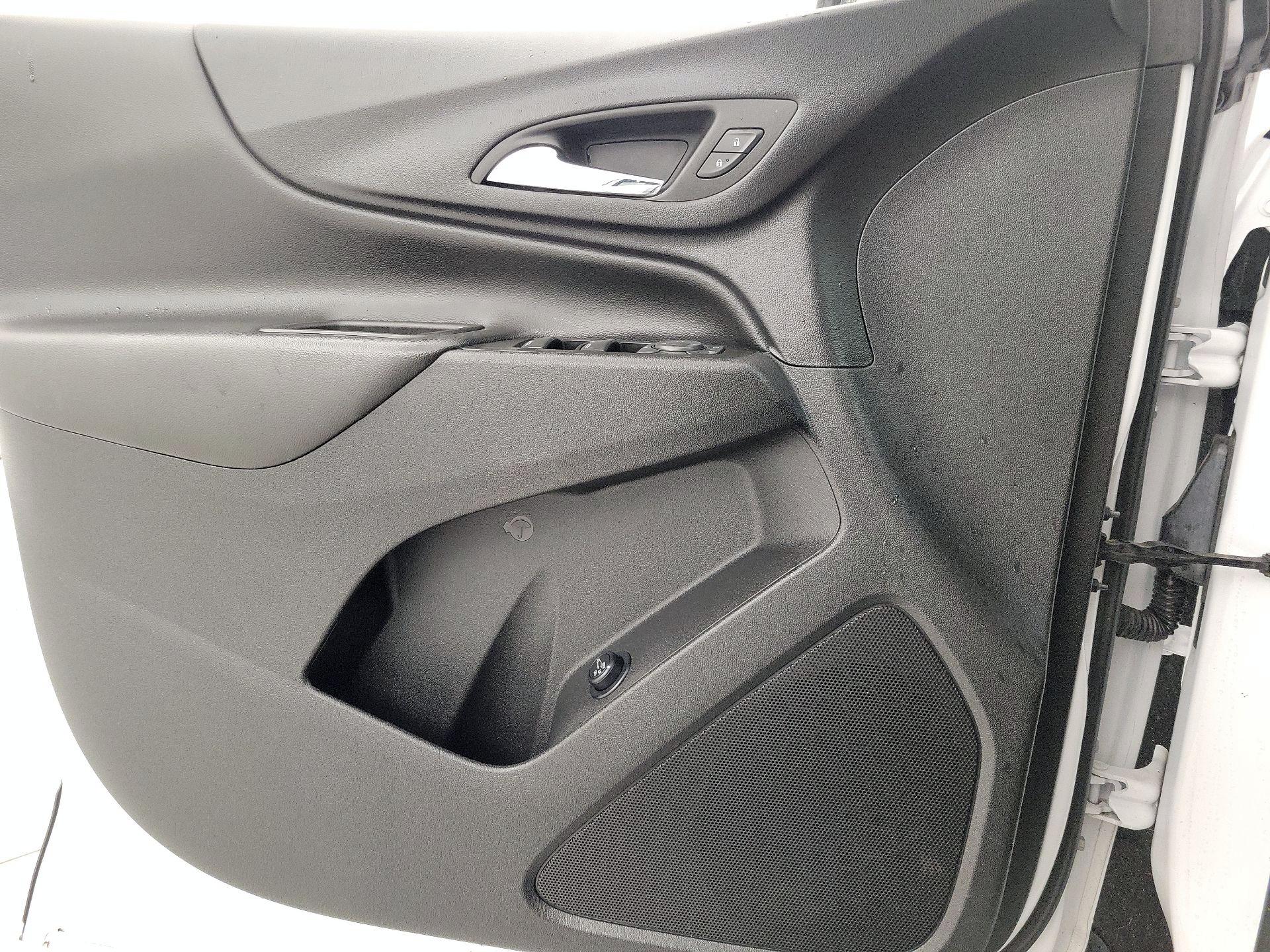 Thumbnail: 2022 Chevrolet Equinox - 12