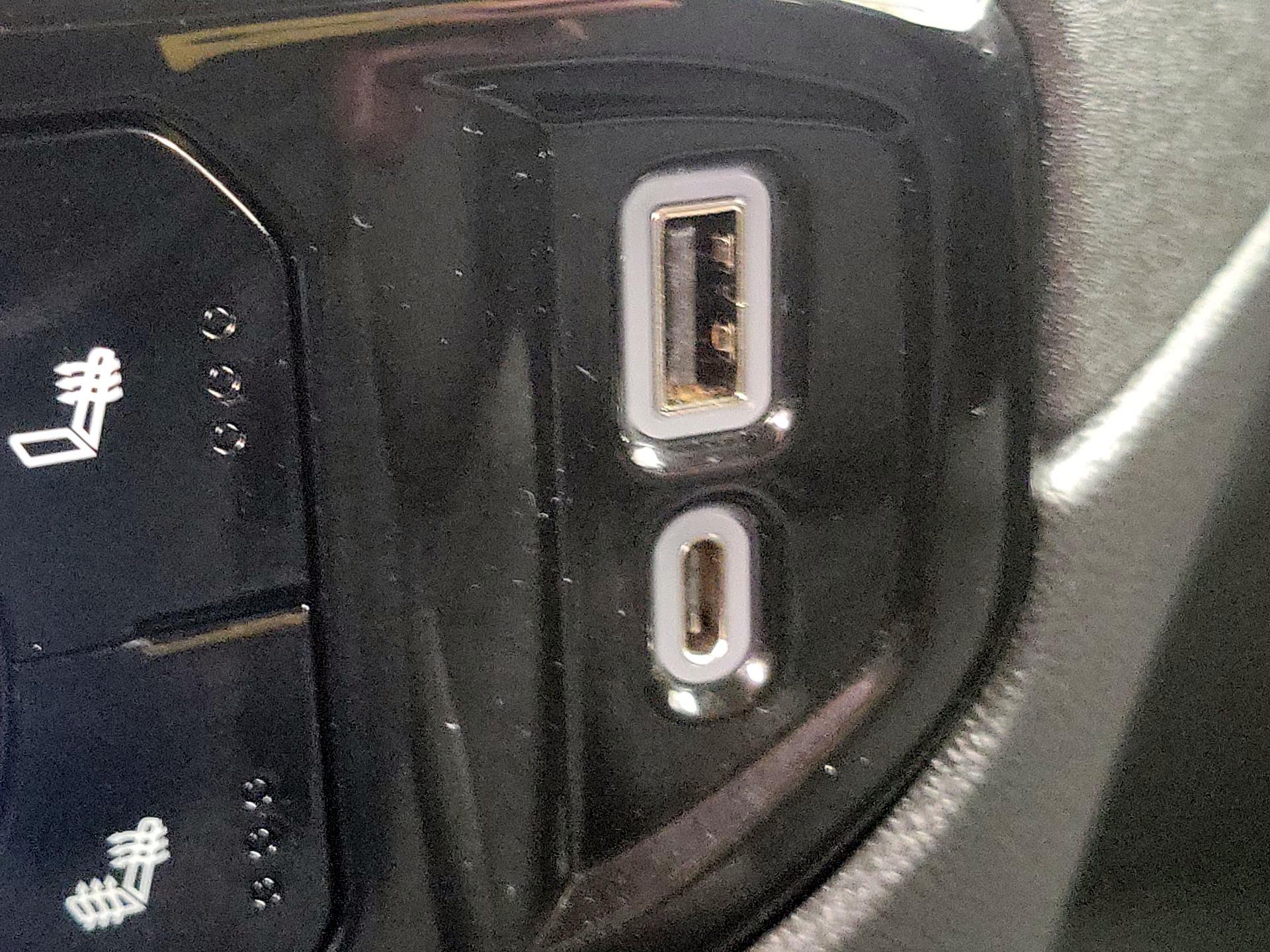 Thumbnail: 2022 GMC Sierra 1500 - 18