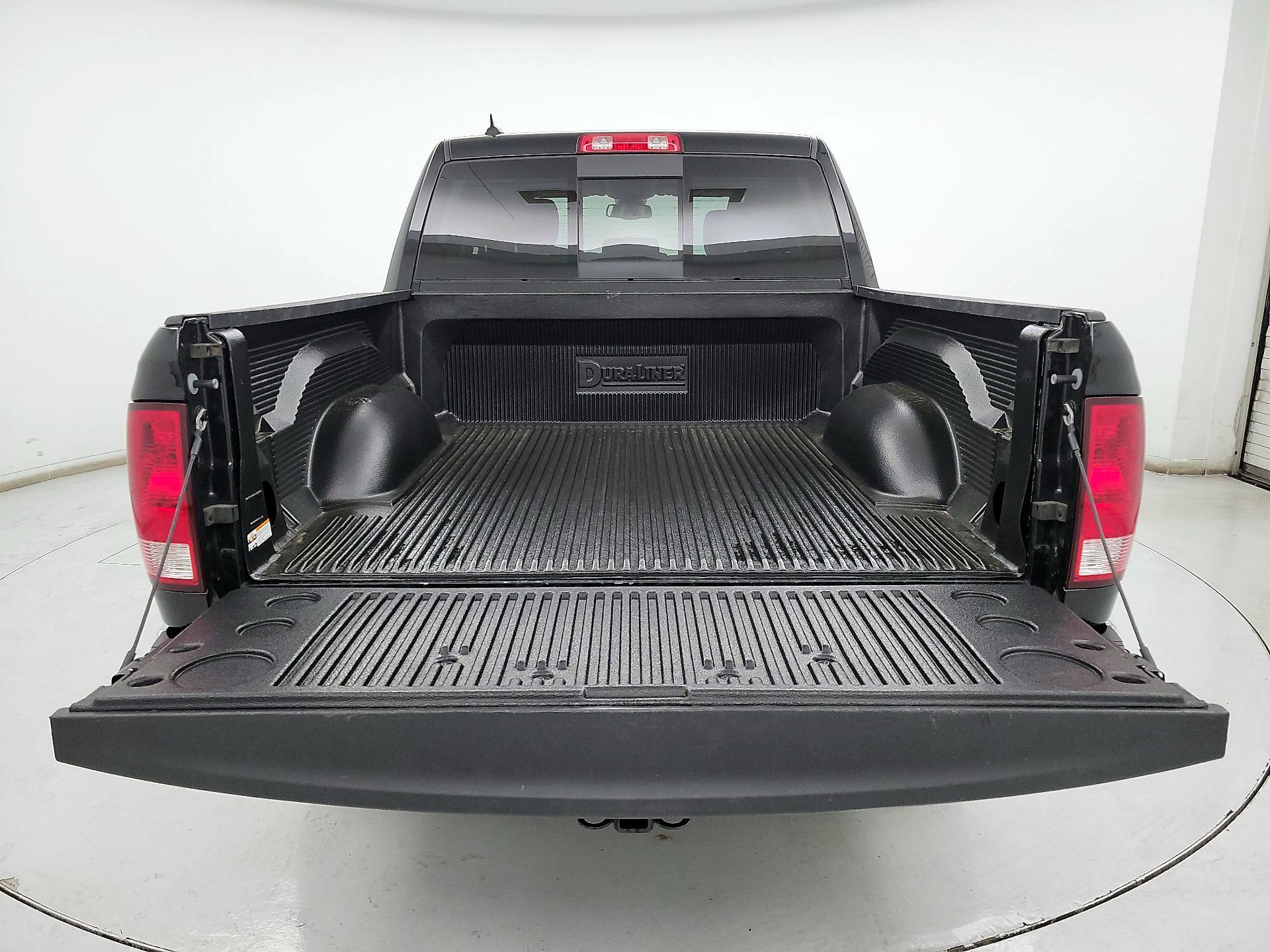 Thumbnail: 2023 RAM 1500 Classic - 20