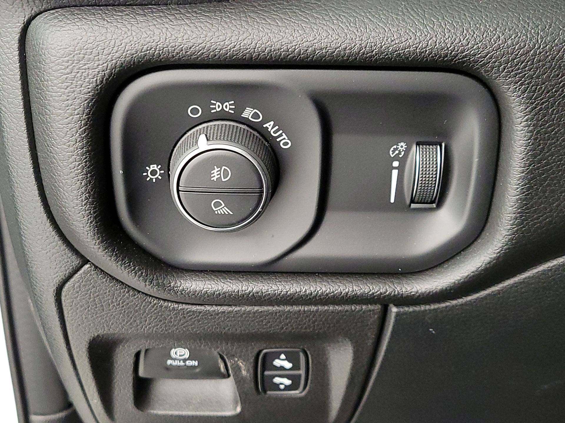 Thumbnail: 2023 RAM 1500 - 13