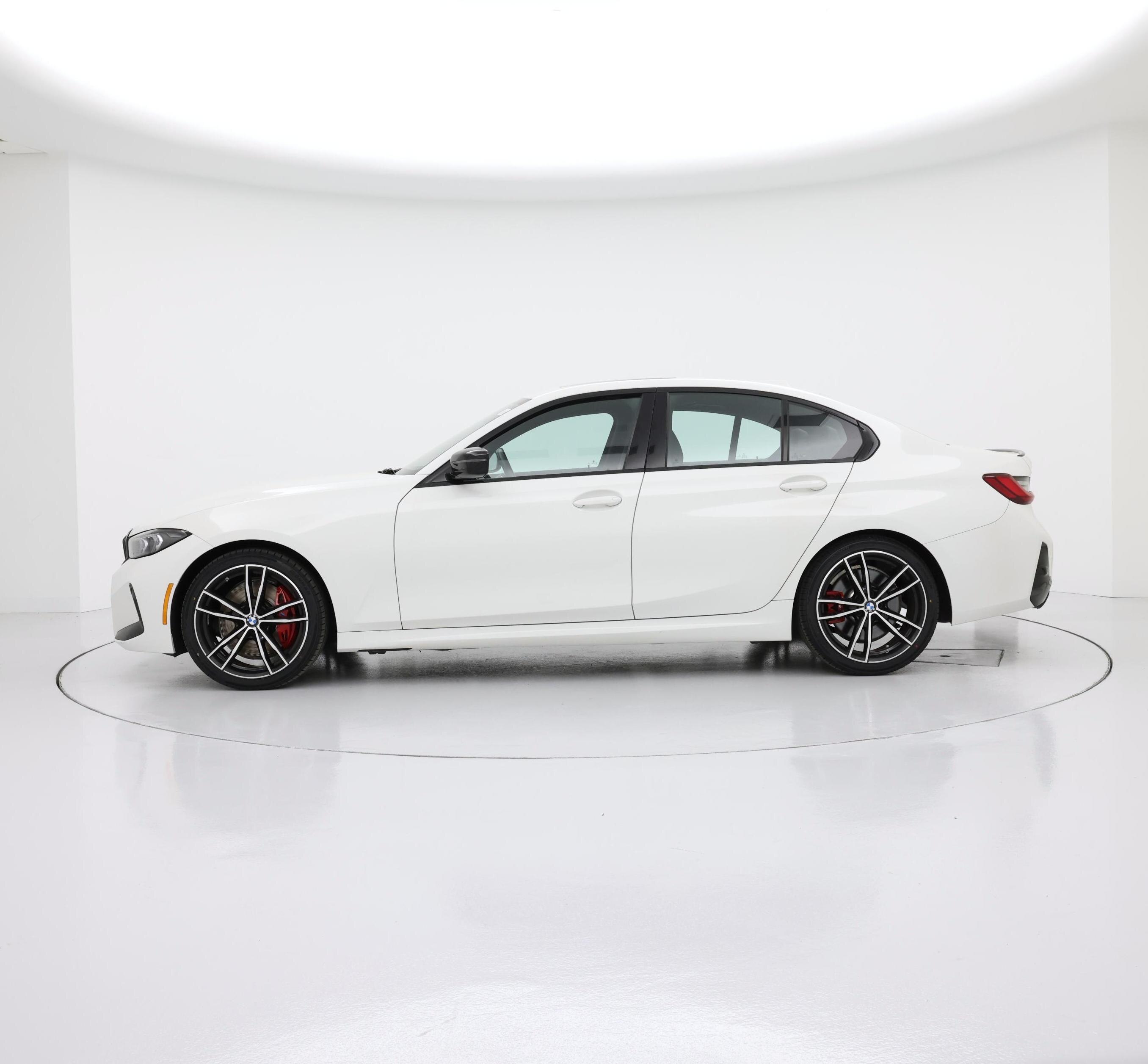 Thumbnail: 2023 BMW 3 Series - 3
