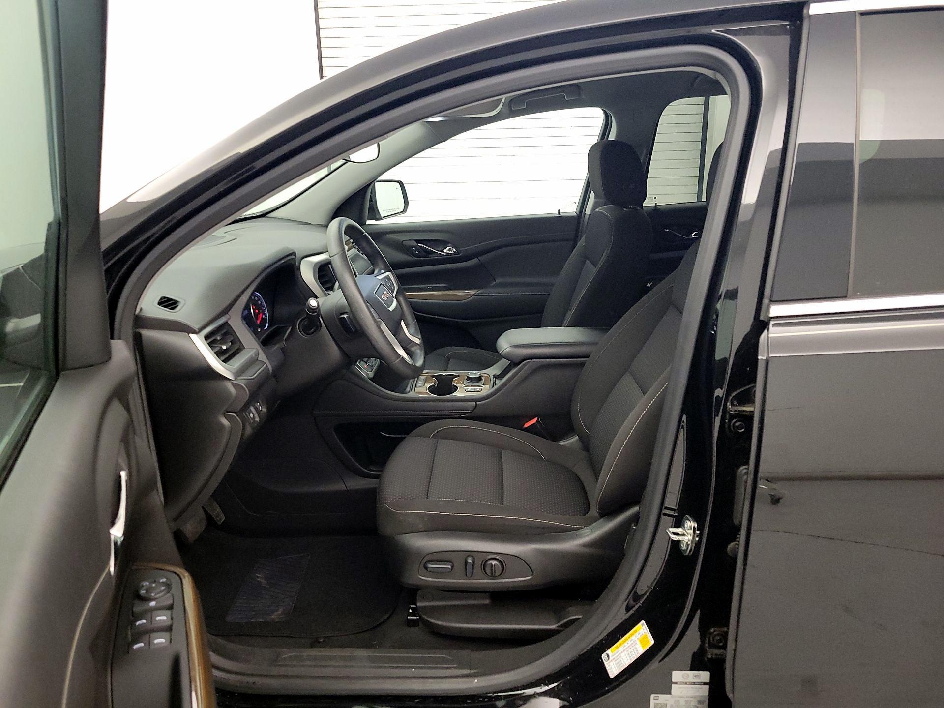 Thumbnail: 2023 GMC Acadia - 11
