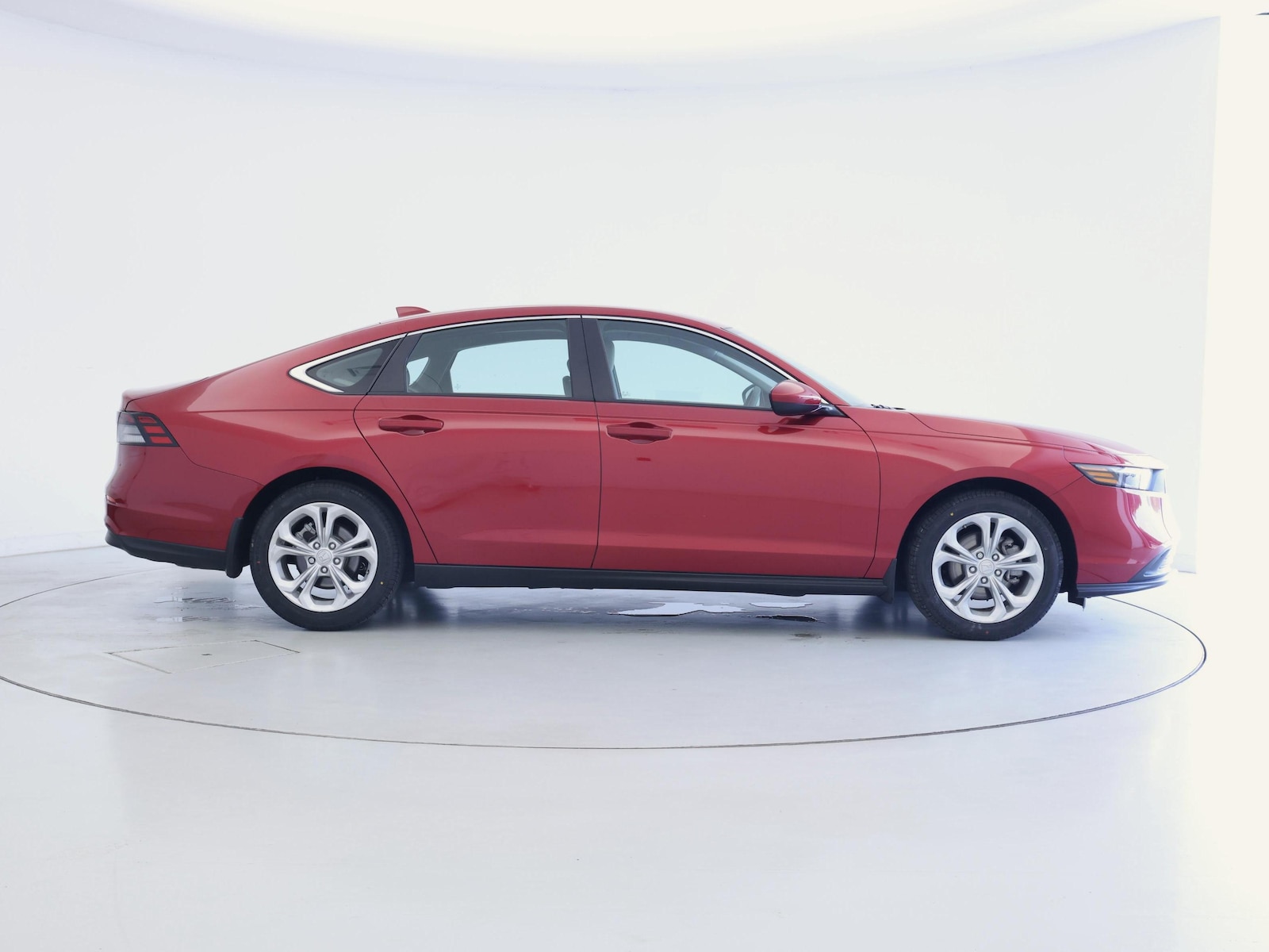 2024 Honda Accord LX - Photo 8