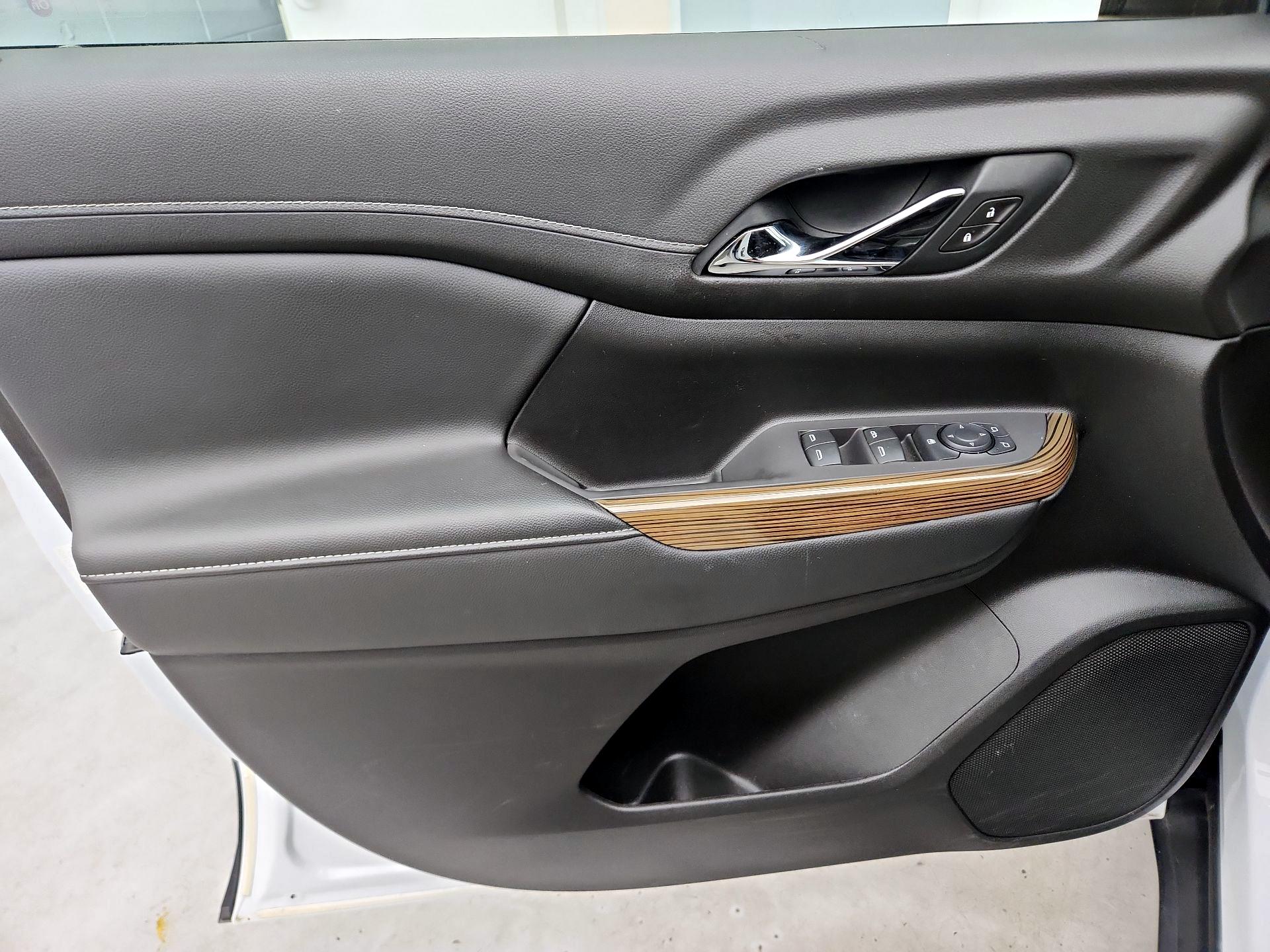 Thumbnail: 2021 GMC Acadia - 12