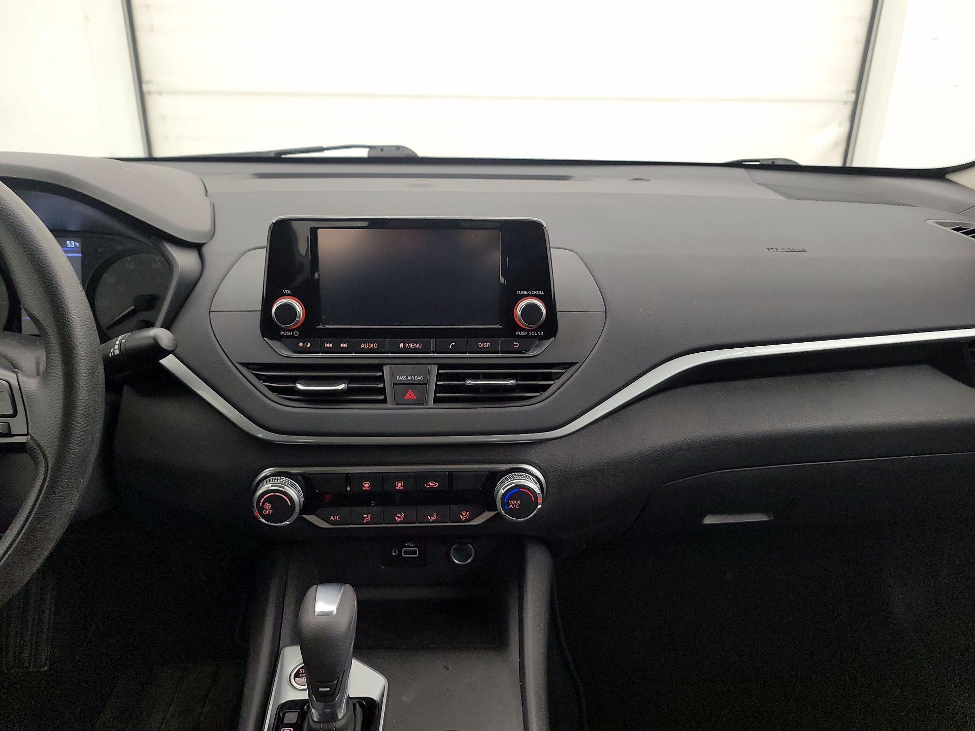 Thumbnail: 2024 Nissan Altima - 9