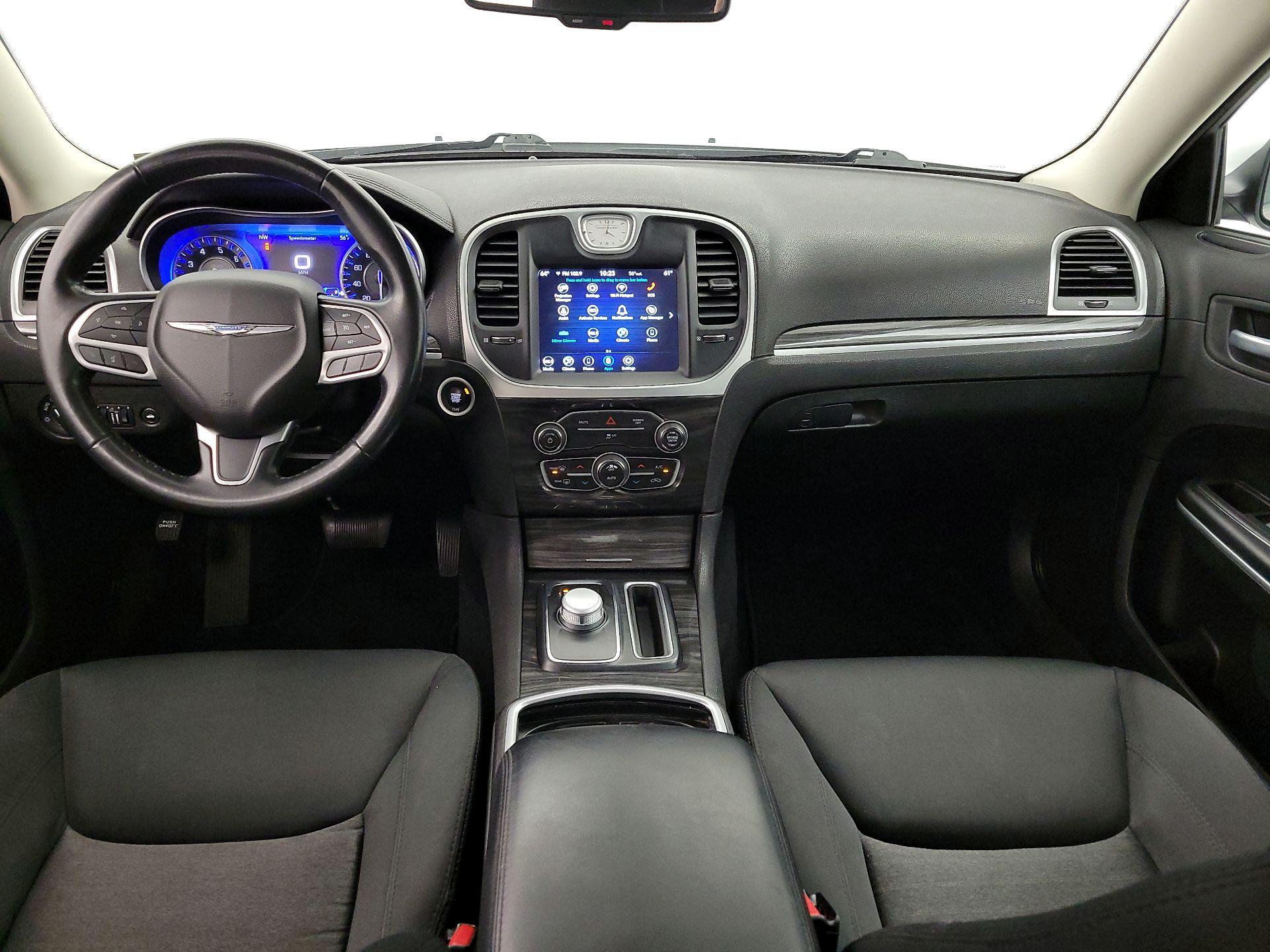 Thumbnail: 2022 Chrysler 300 - 9