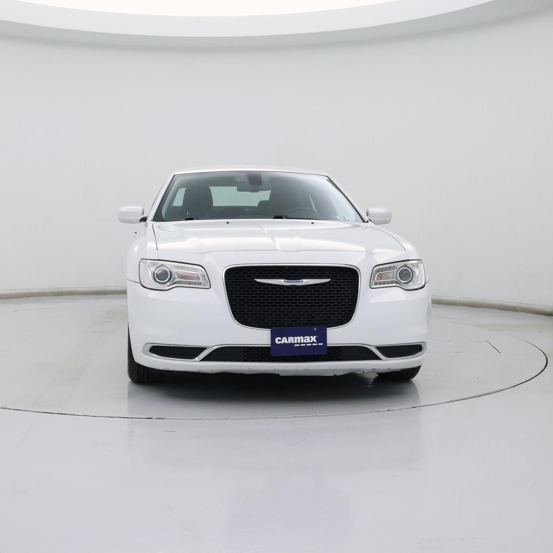 Thumbnail: 2022 Chrysler 300 - 5