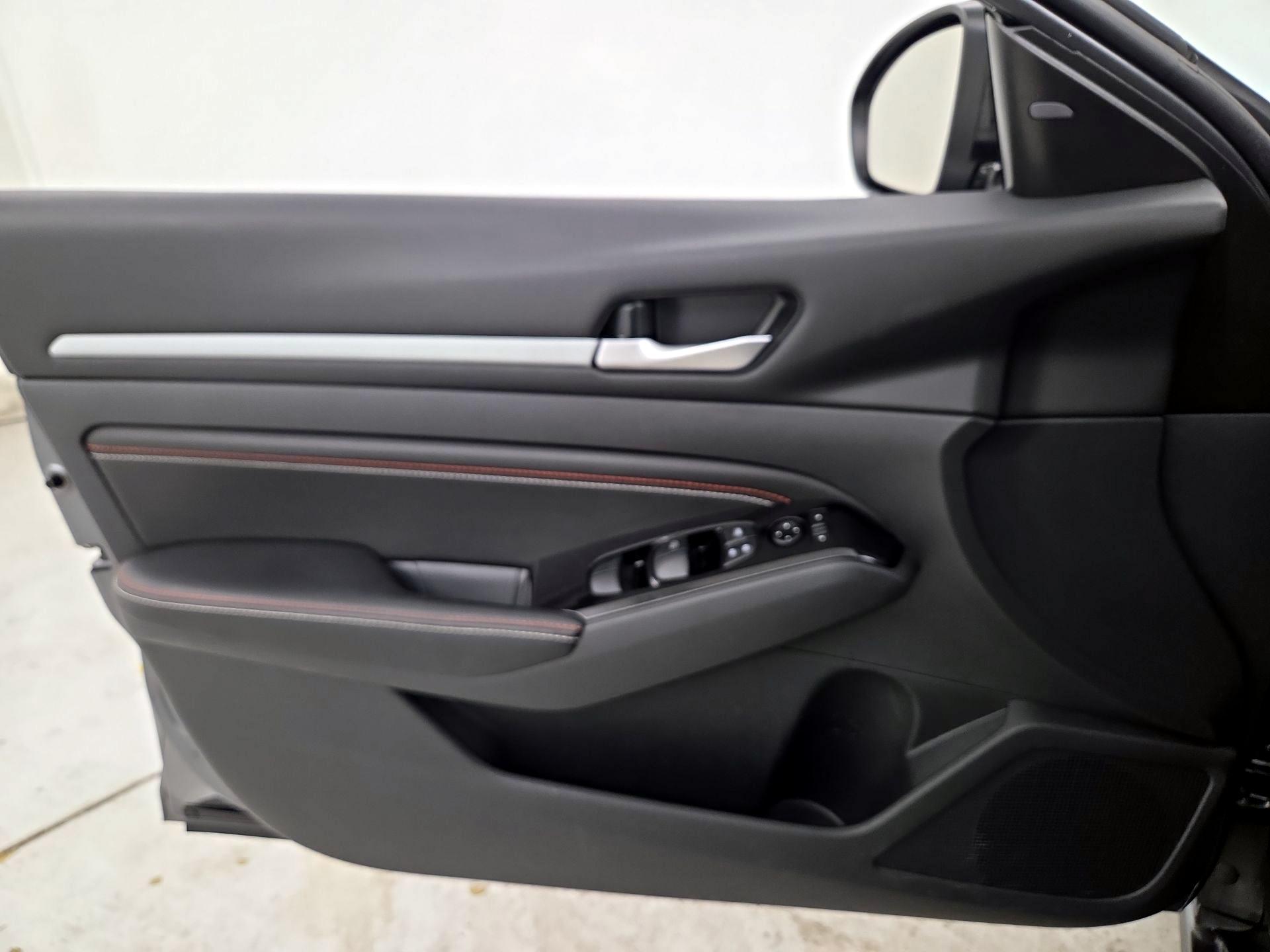 Thumbnail: 2023 Nissan Altima - 12