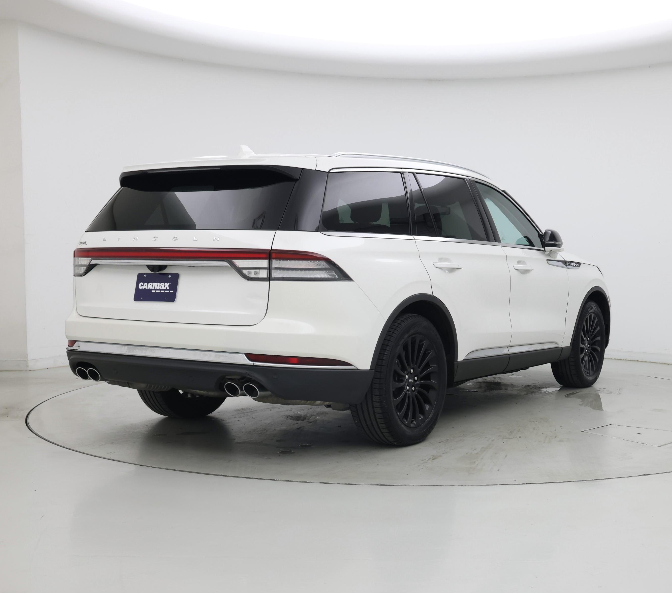 Thumbnail: 2022 Lincoln Aviator - 8