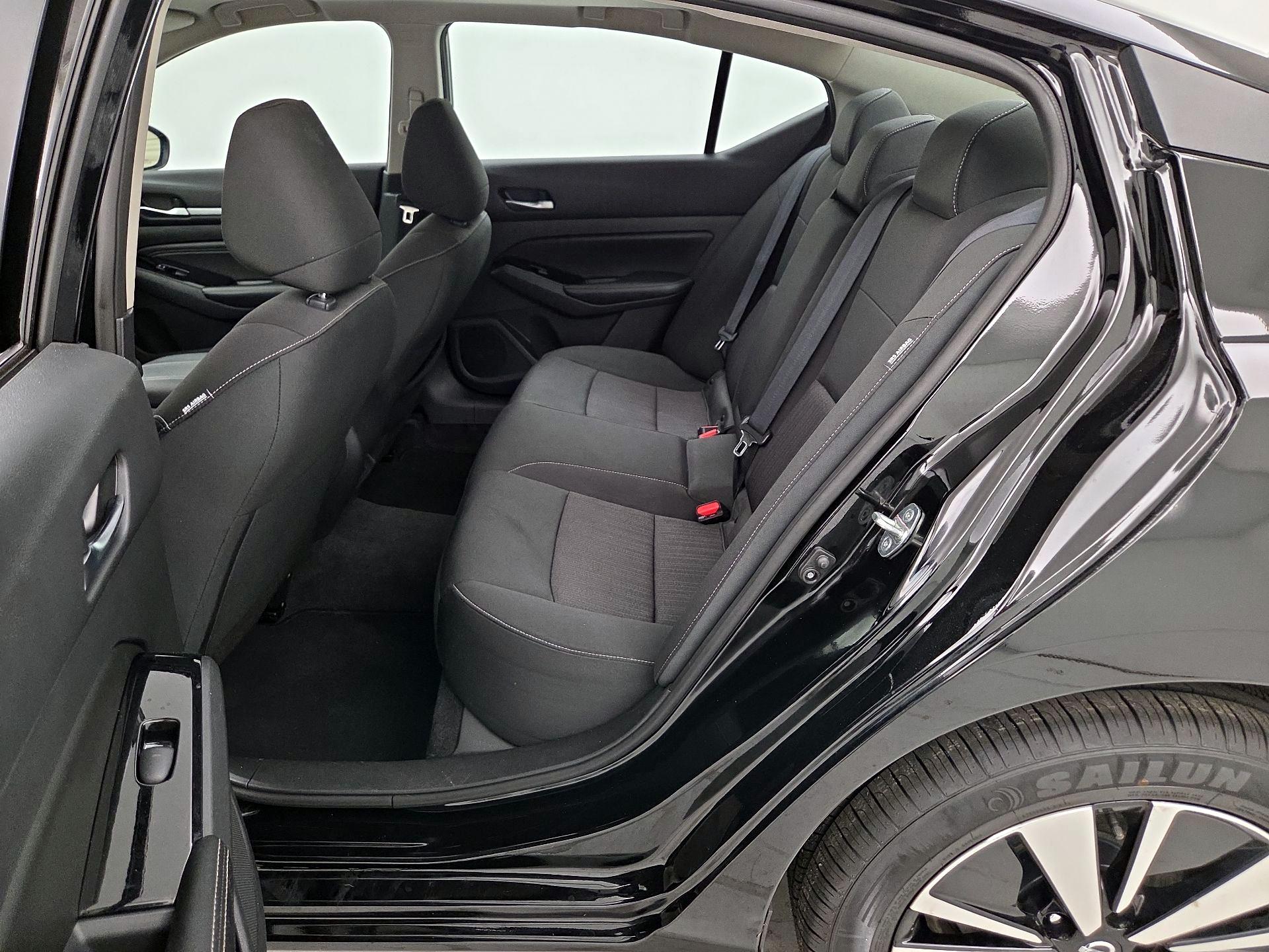 Thumbnail: 2022 Nissan Altima - 20