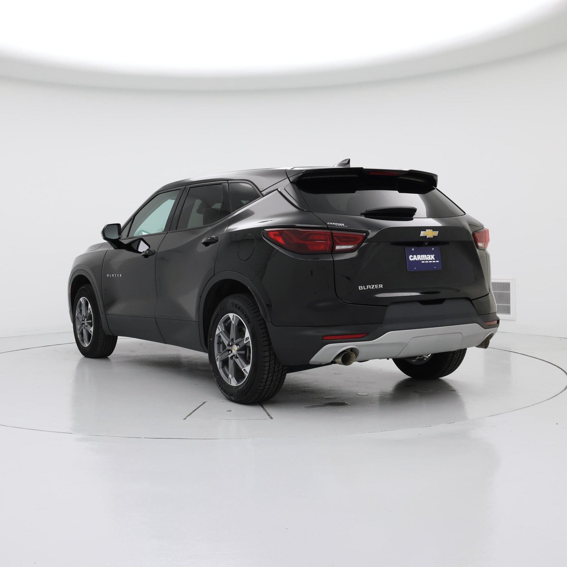 Thumbnail: 2023 Chevrolet Blazer - 2
