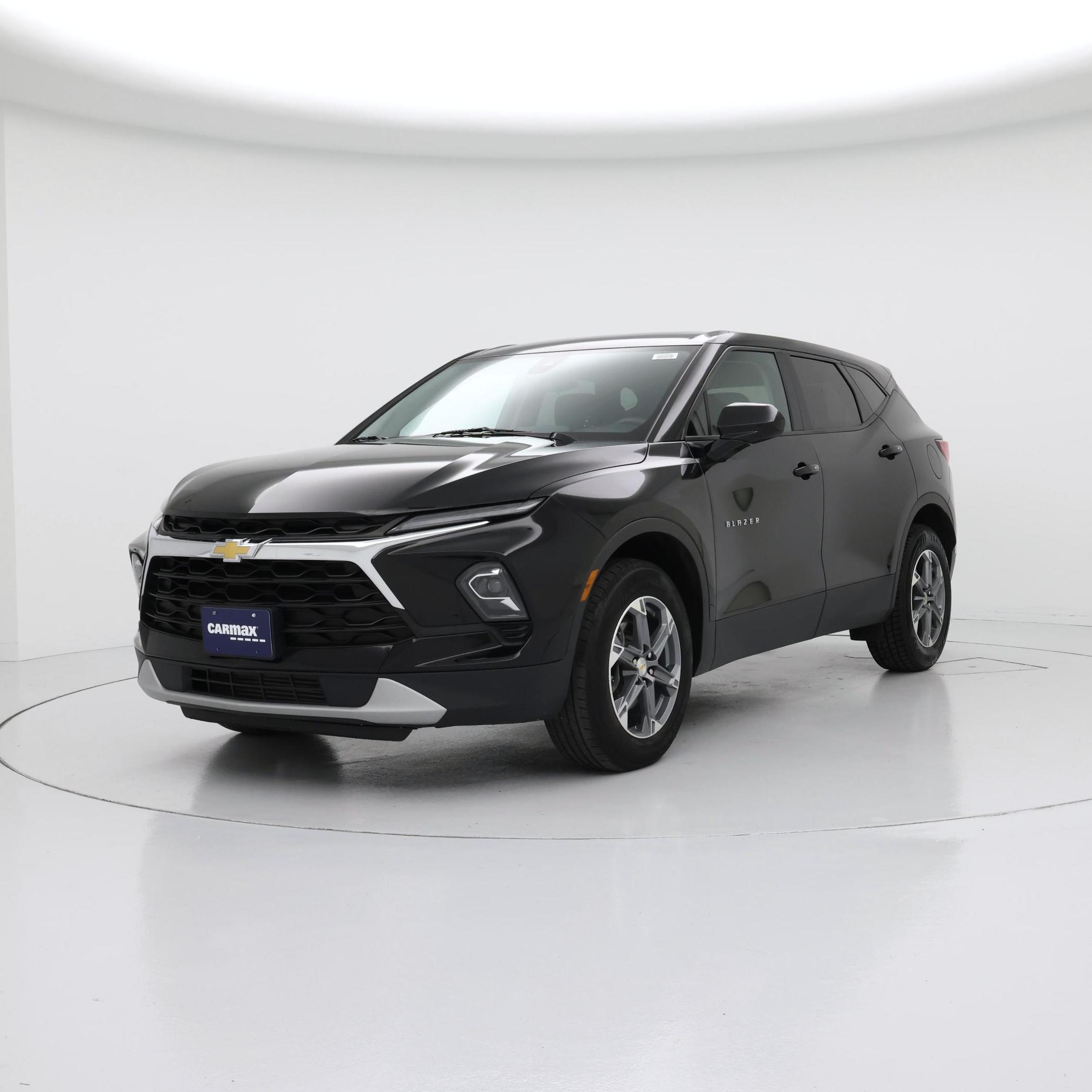 Thumbnail: 2023 Chevrolet Blazer - 4