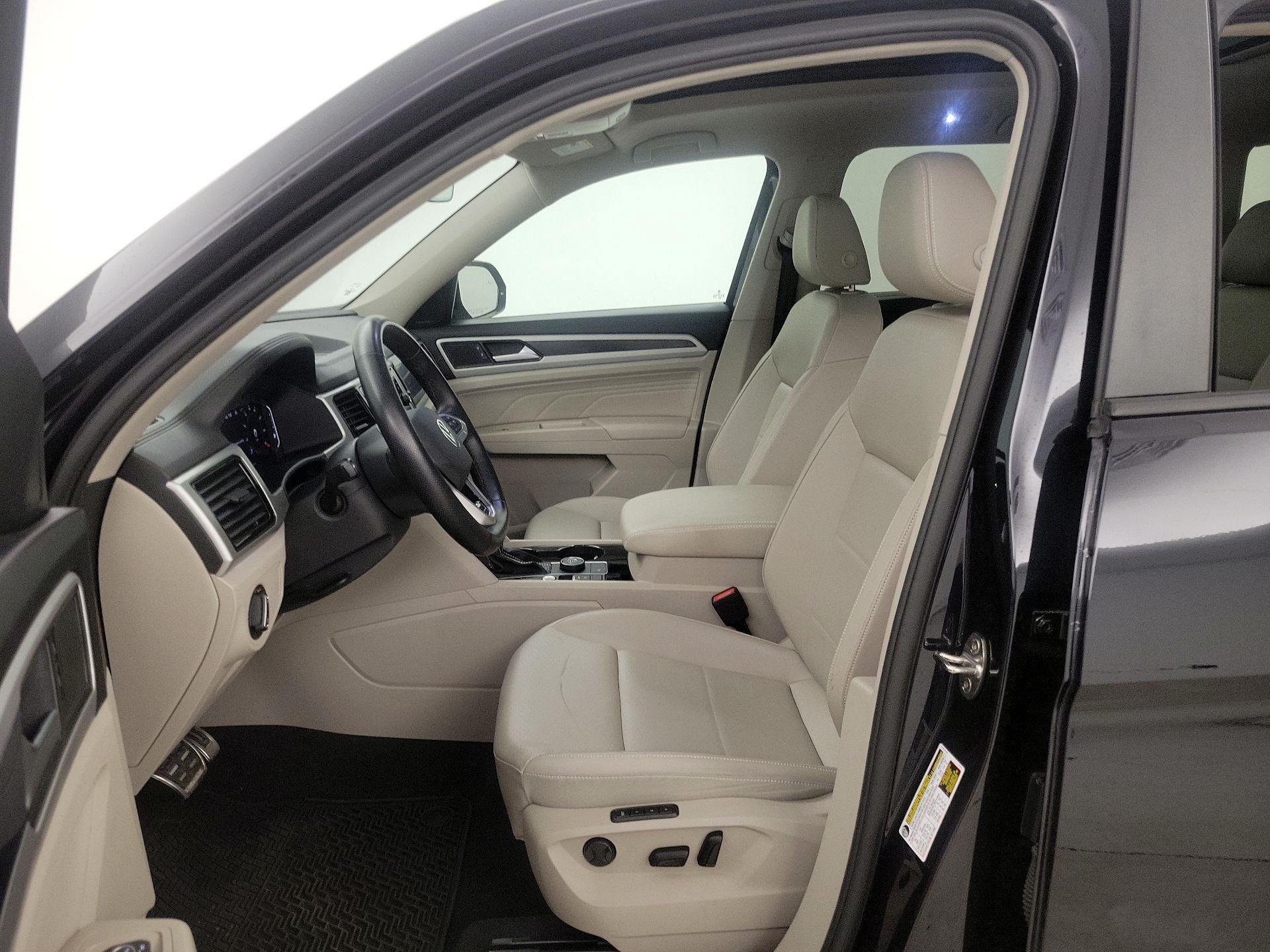 Thumbnail: 2023 Volkswagen Atlas - 11