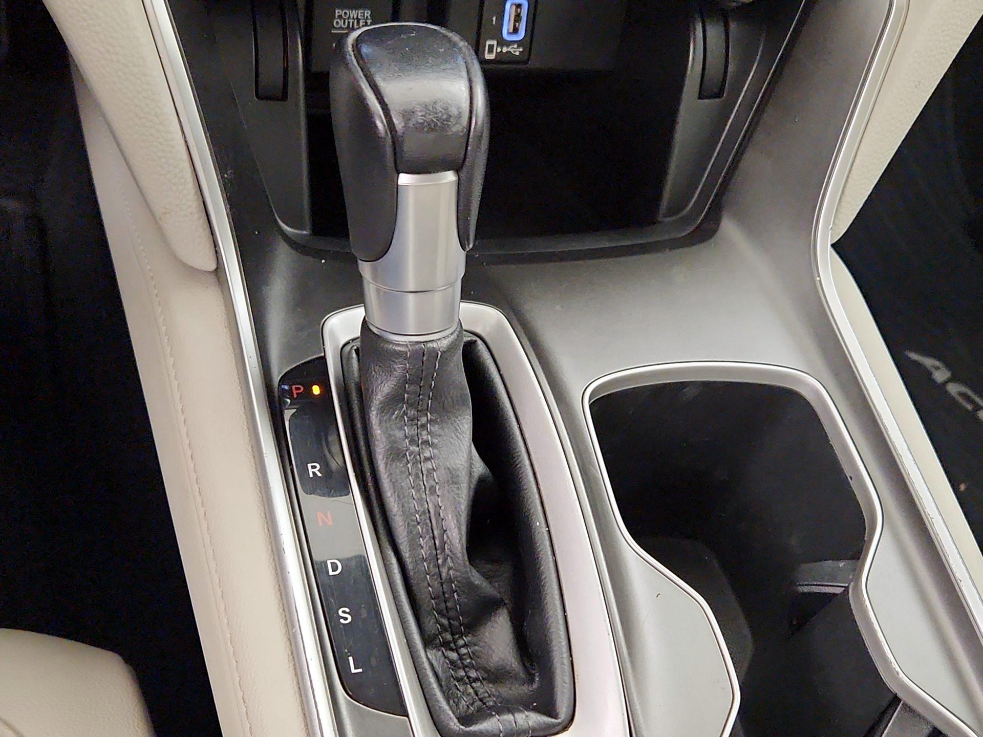 Thumbnail: 2020 Honda Accord - 17