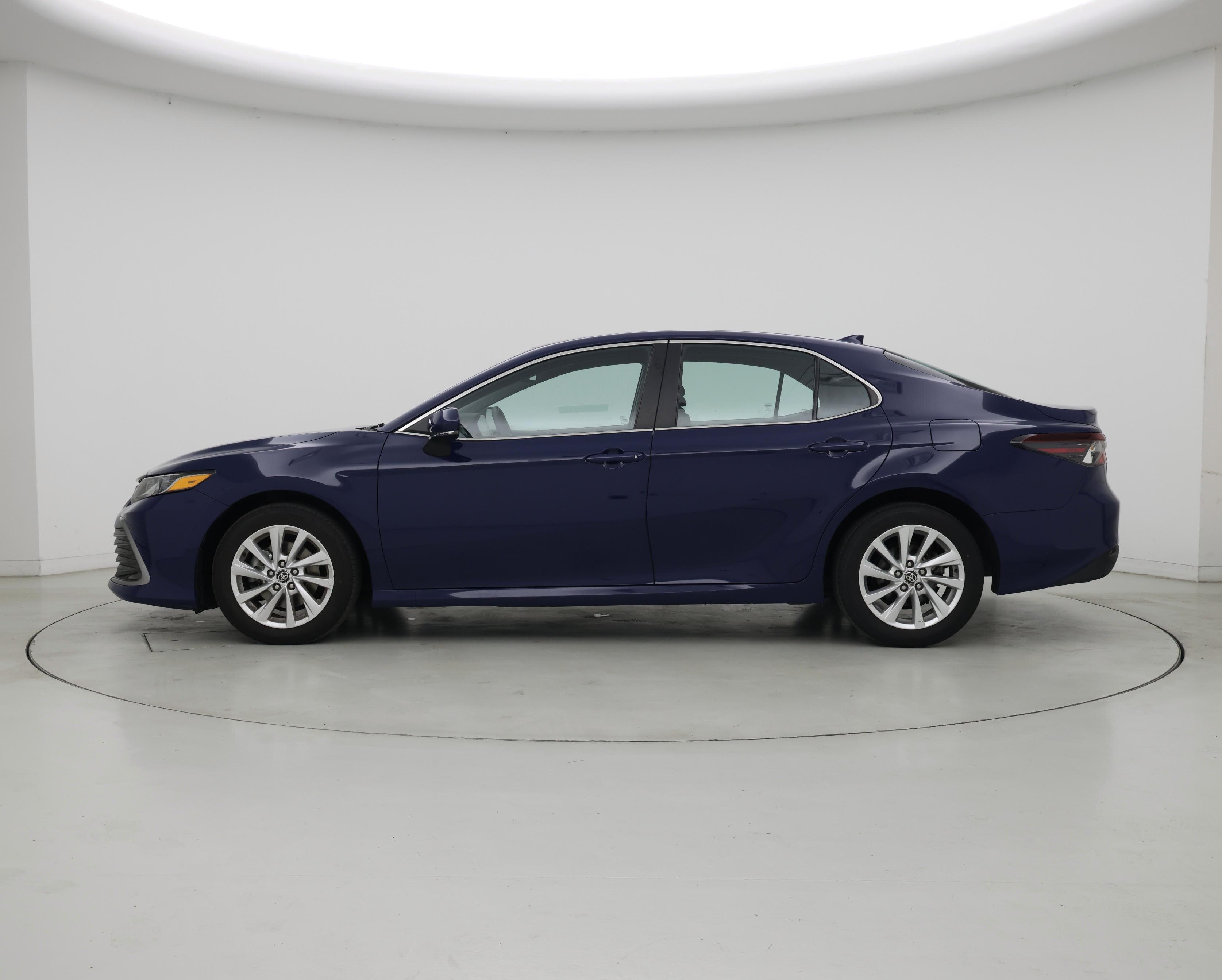 Thumbnail: 2023 Toyota Camry - 3