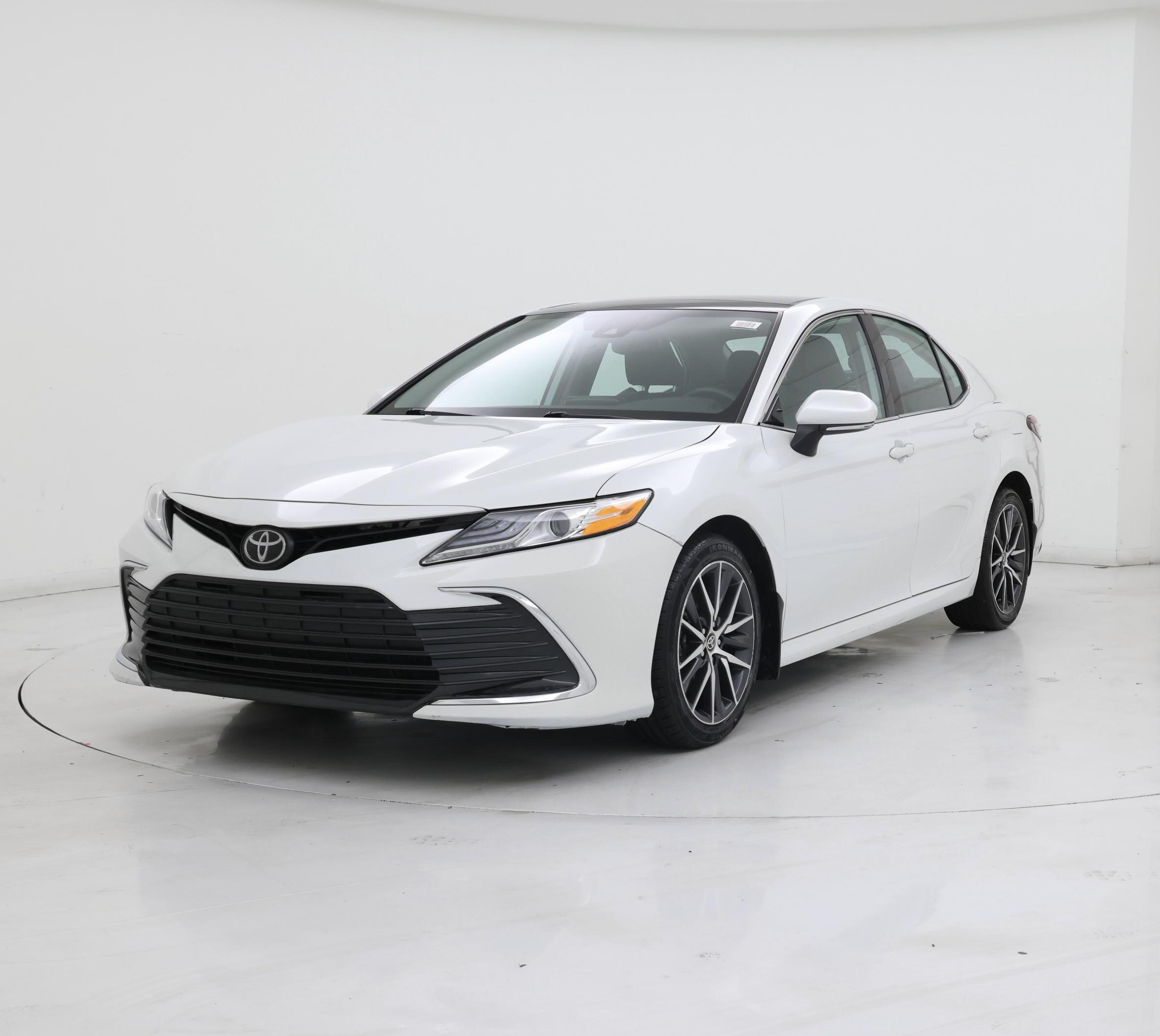 Thumbnail: 2023 Toyota Camry - 4