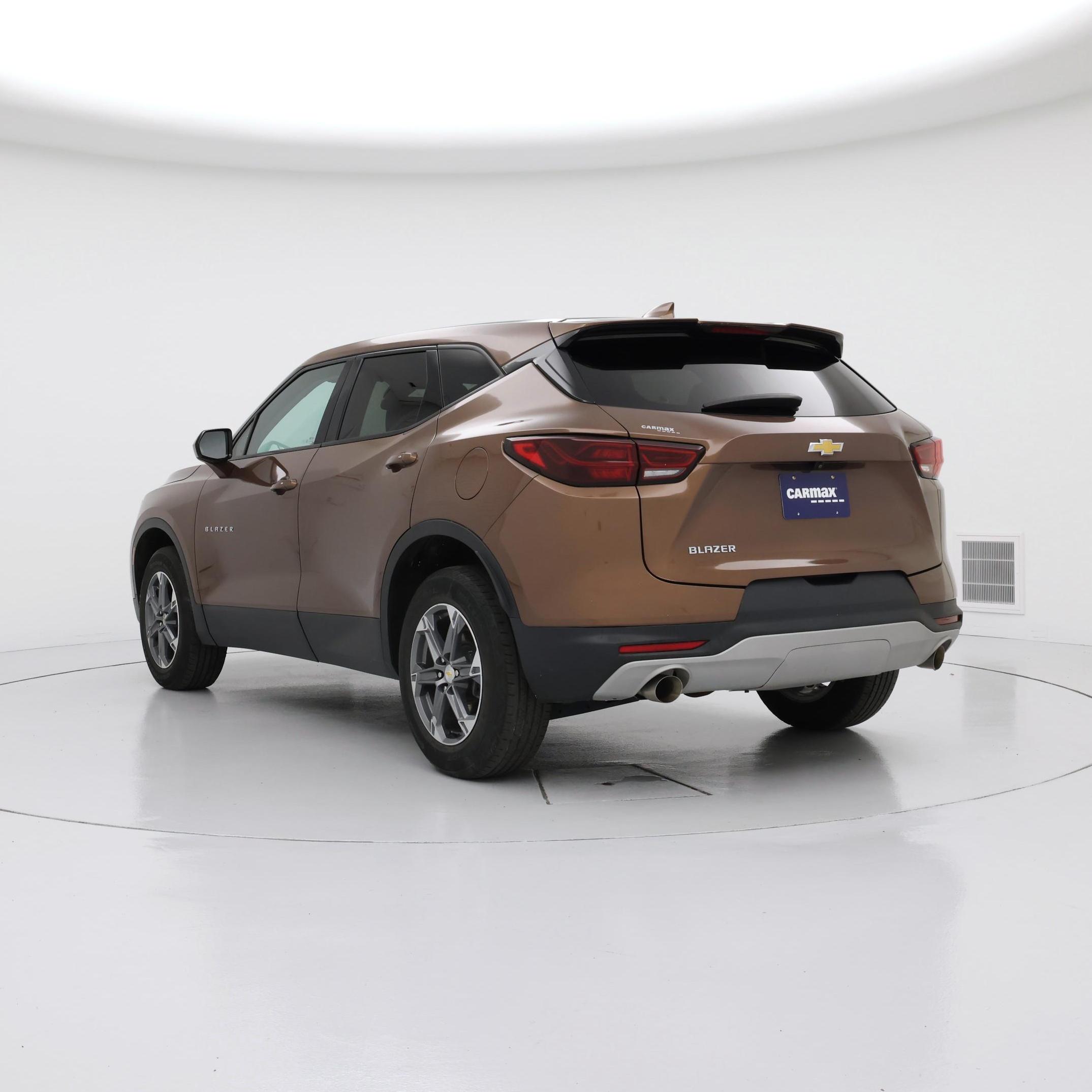 Thumbnail: 2023 Chevrolet Blazer - 2