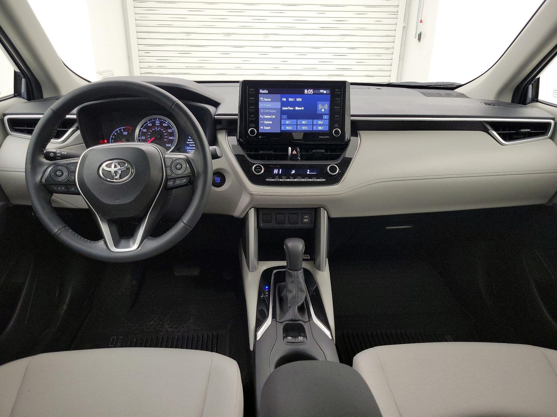 Thumbnail: 2022 Toyota Corolla Cross - 9