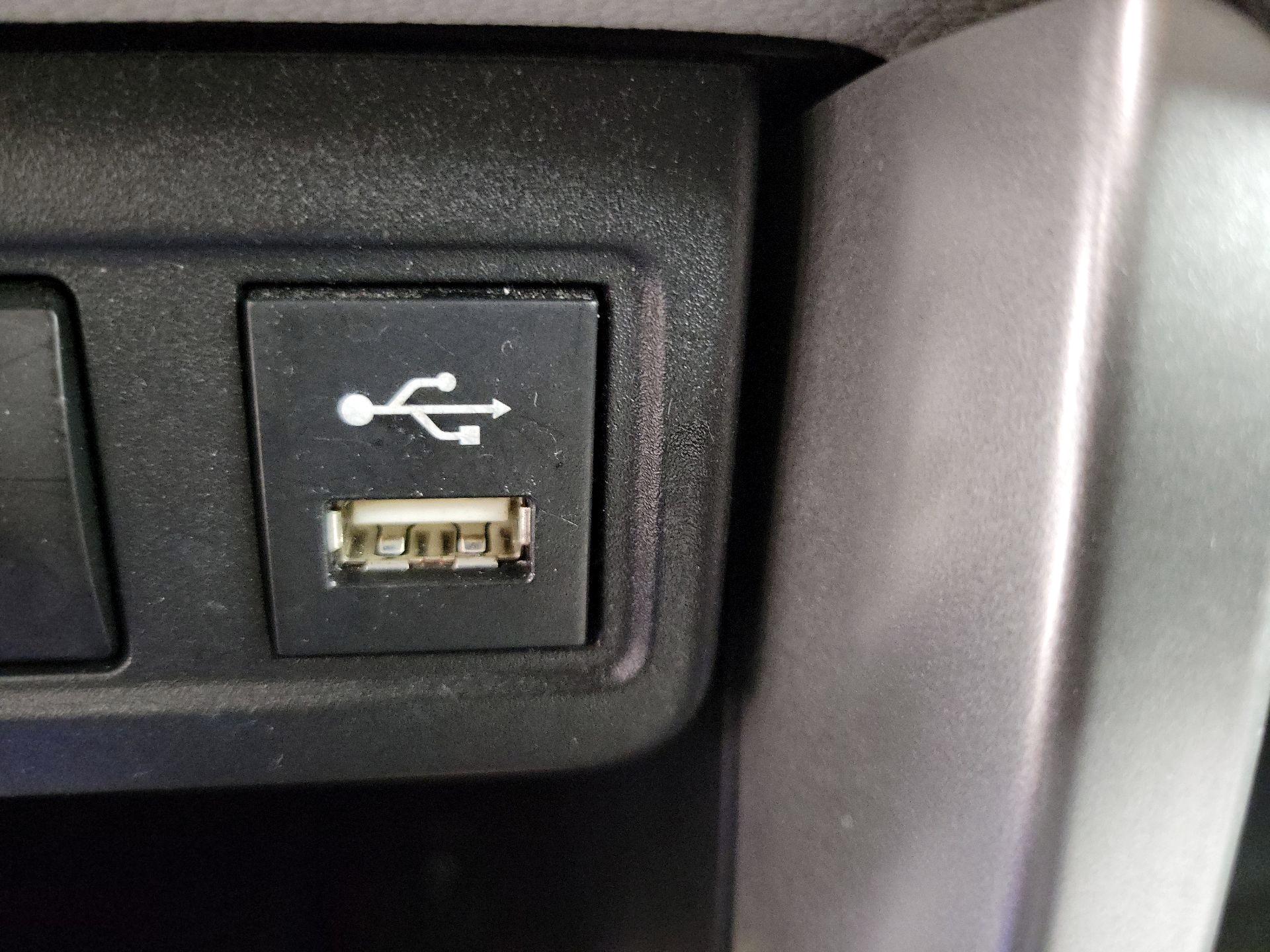 Thumbnail: 2022 Toyota Corolla Cross - 18