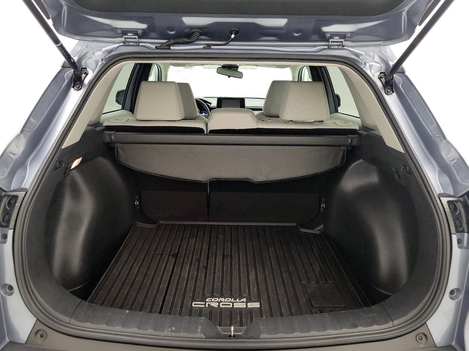 Thumbnail: 2022 Toyota Corolla Cross - 20