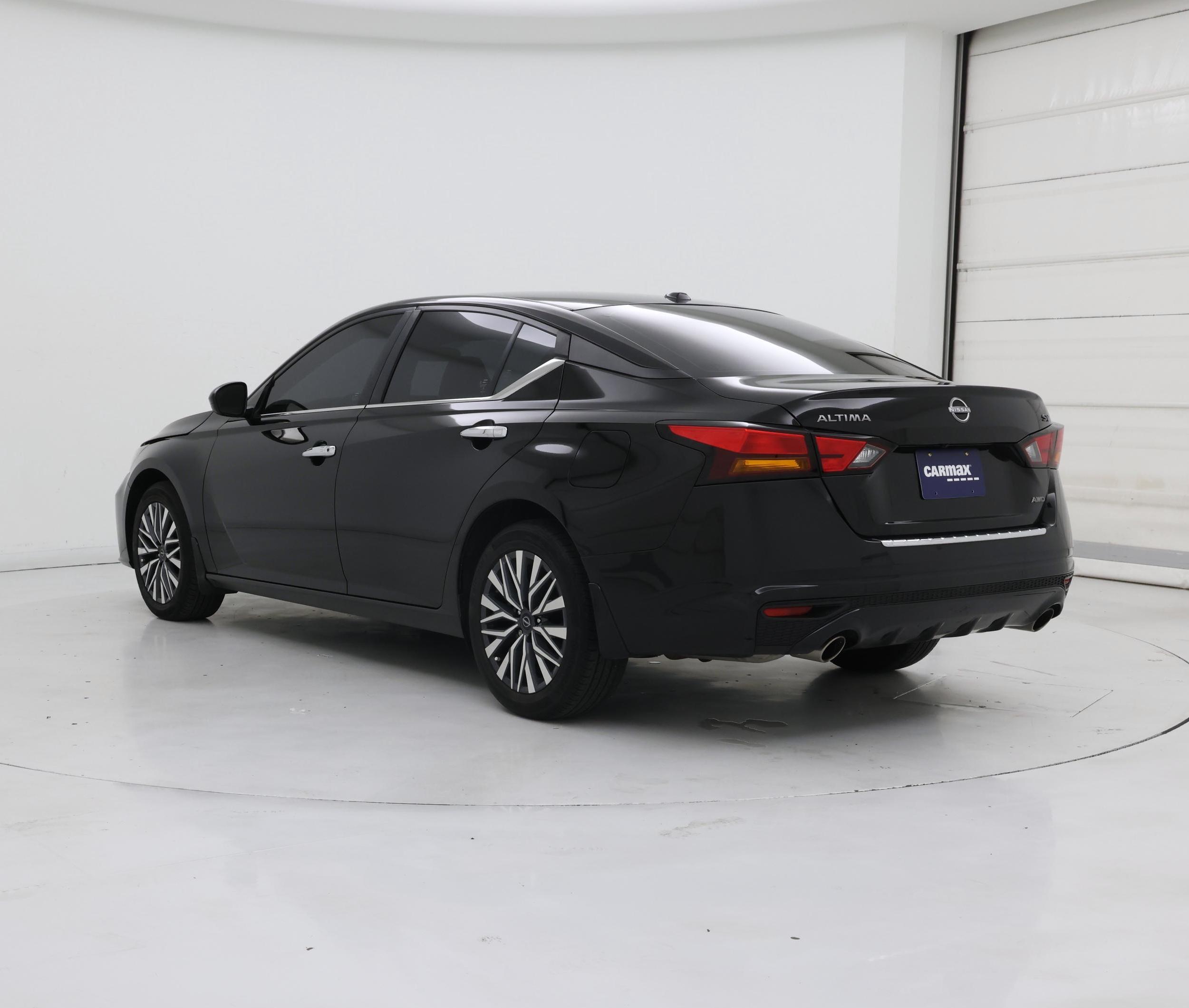 Thumbnail: 2023 Nissan Altima - 2