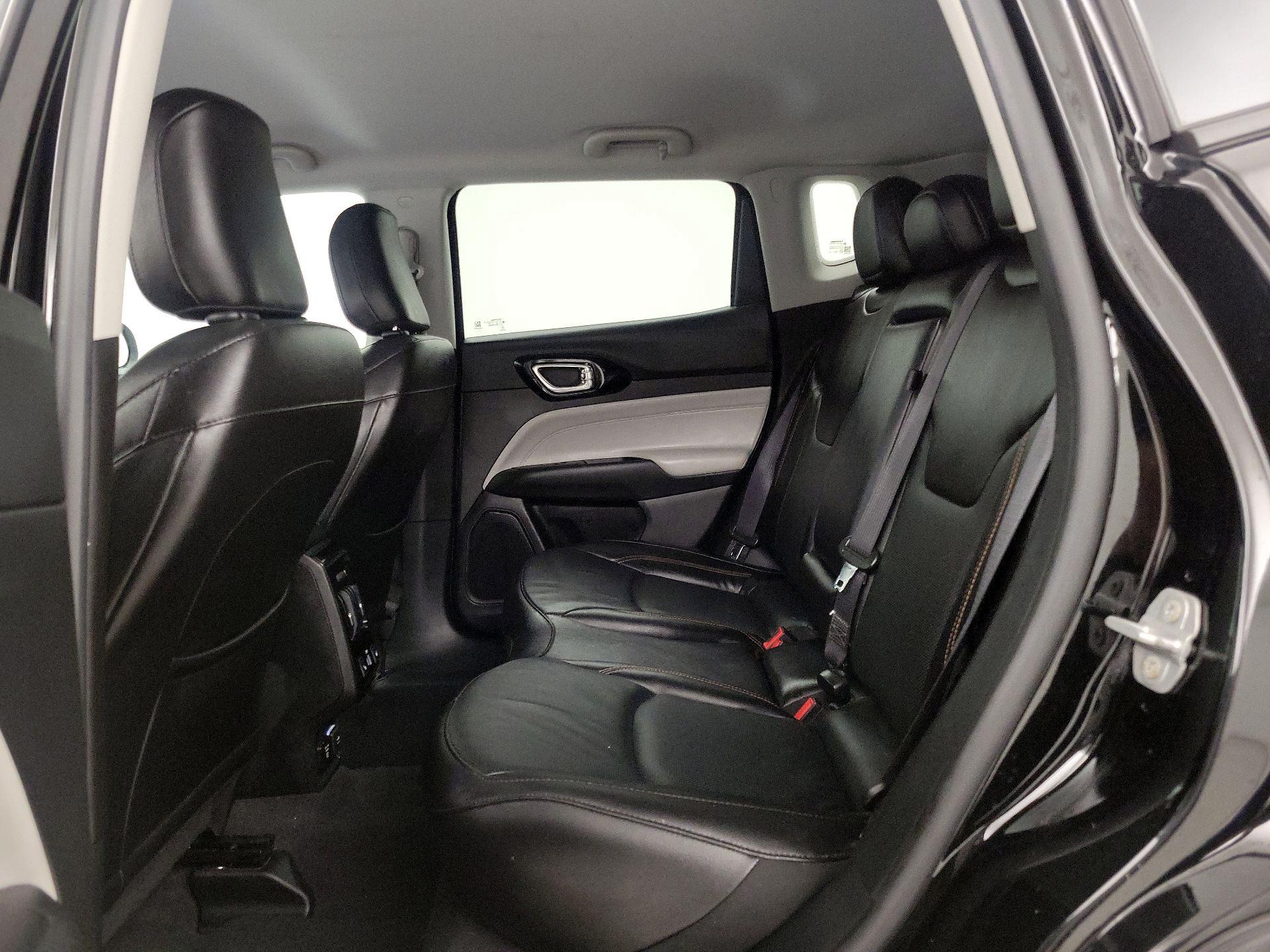 Thumbnail: 2022 Jeep Compass - 20