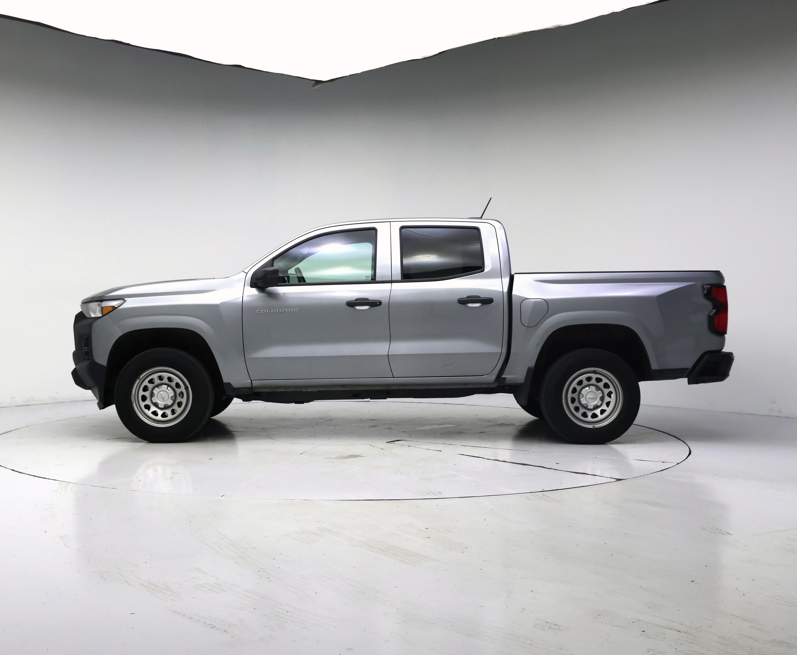 Thumbnail: 2024 Chevrolet Colorado - 3