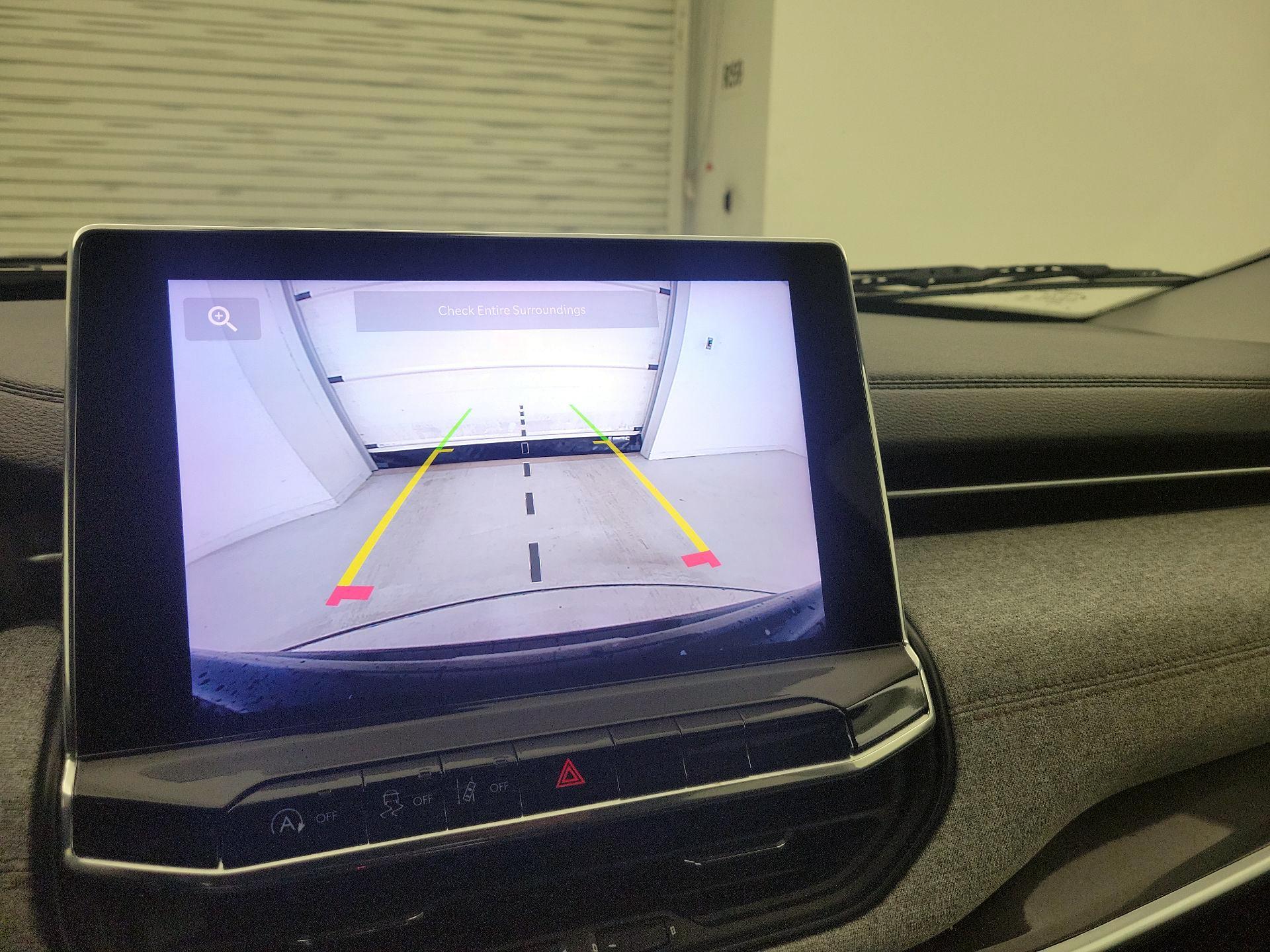 Thumbnail: 2022 Jeep Compass - 14